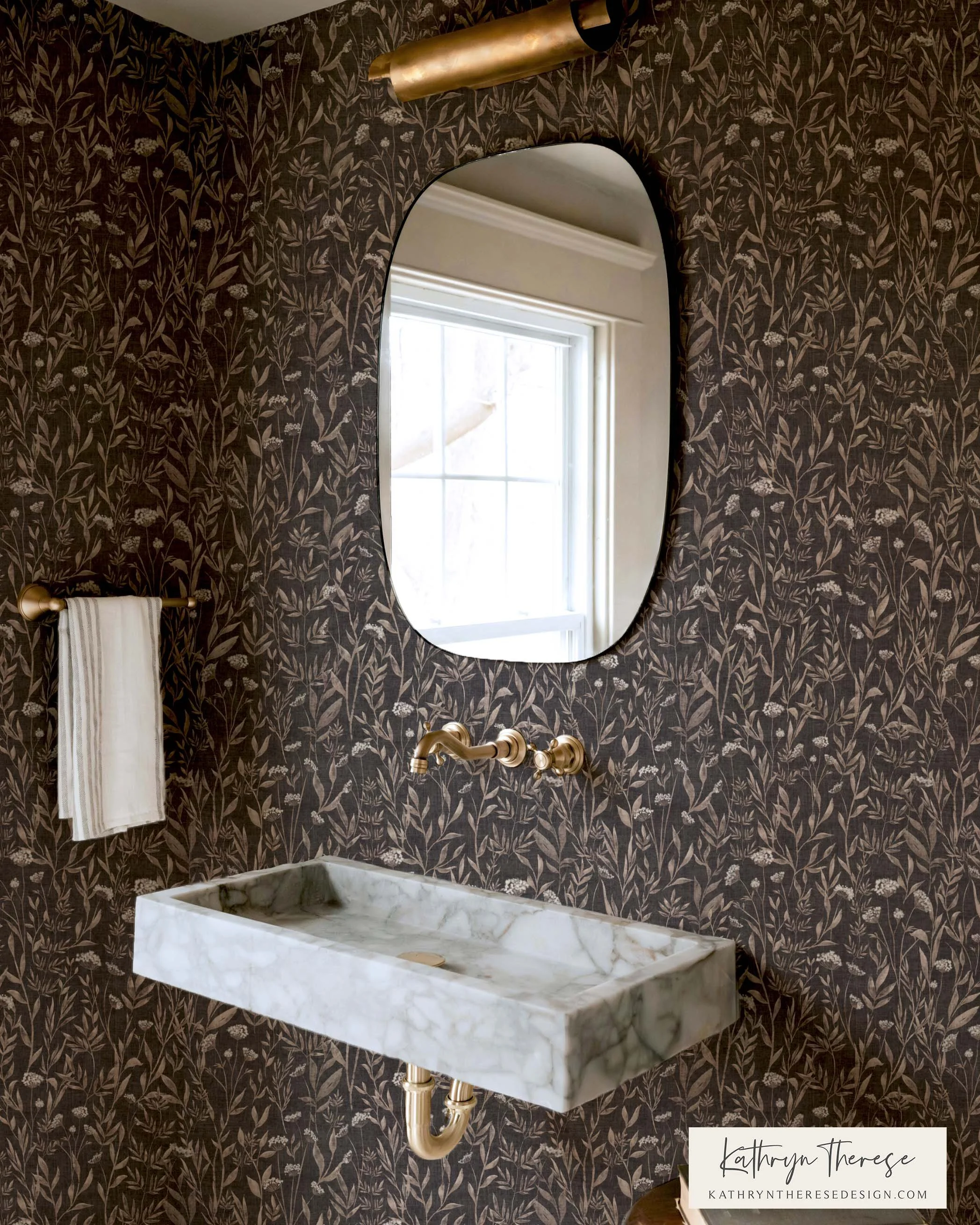 Moody Wildflower Botanical Meadow Pattern | Cottage &amp; English Country Wallpaper