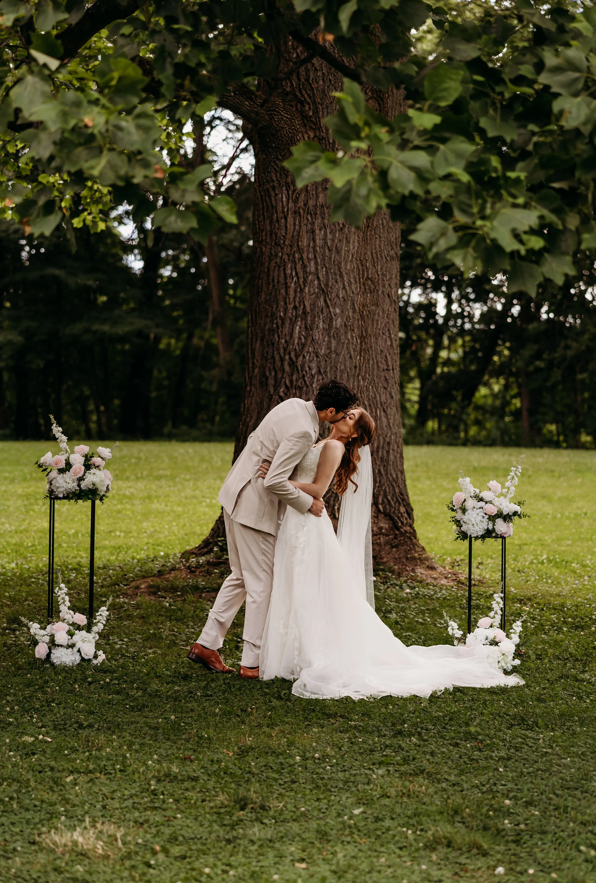 ohdeercollective-ohio-engagement-wedding-photographer-hineshill-28.jpg