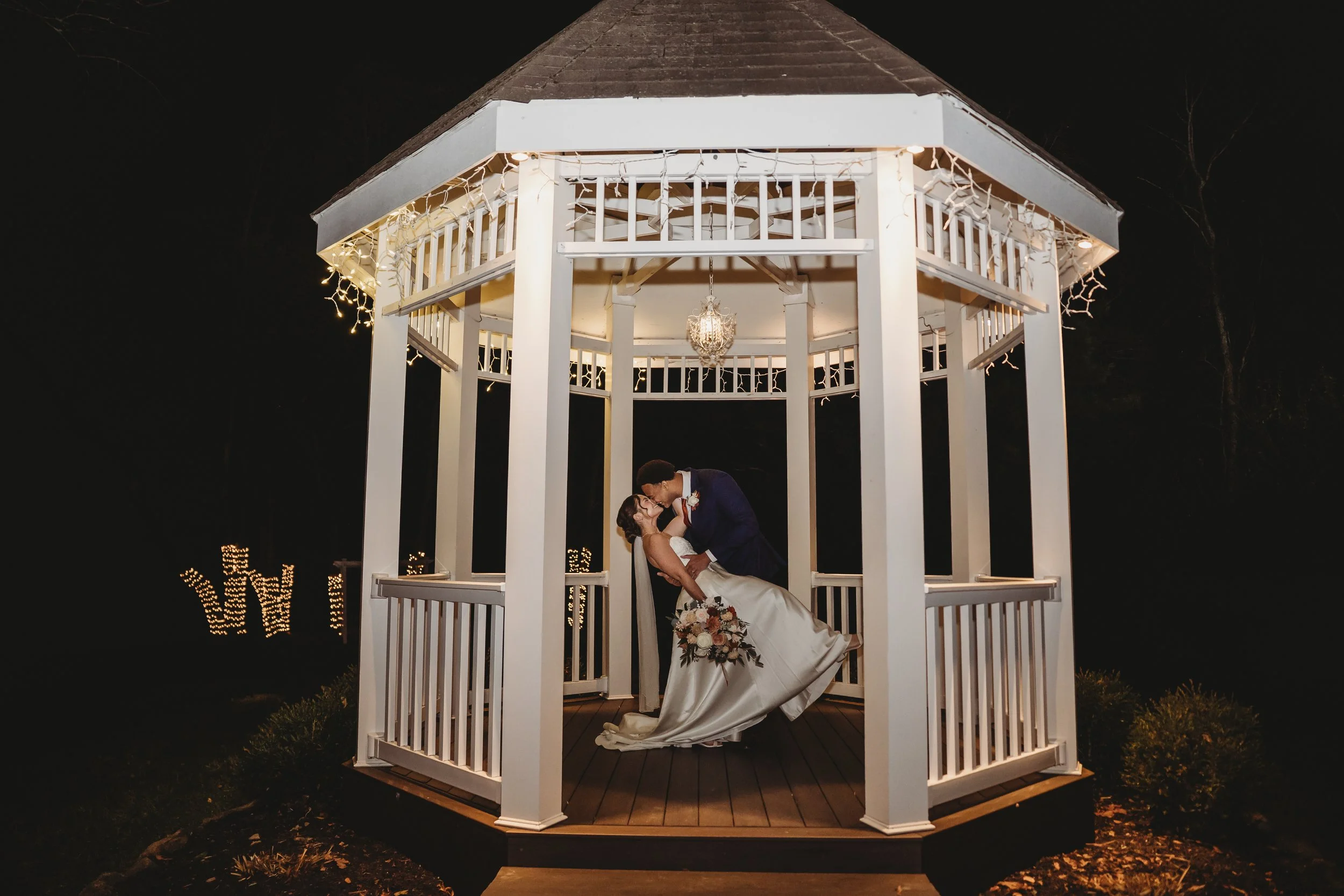 Andre & Kenzie’s Evening Wedding at Cheers Chalet | Ohio Wedding Photographer