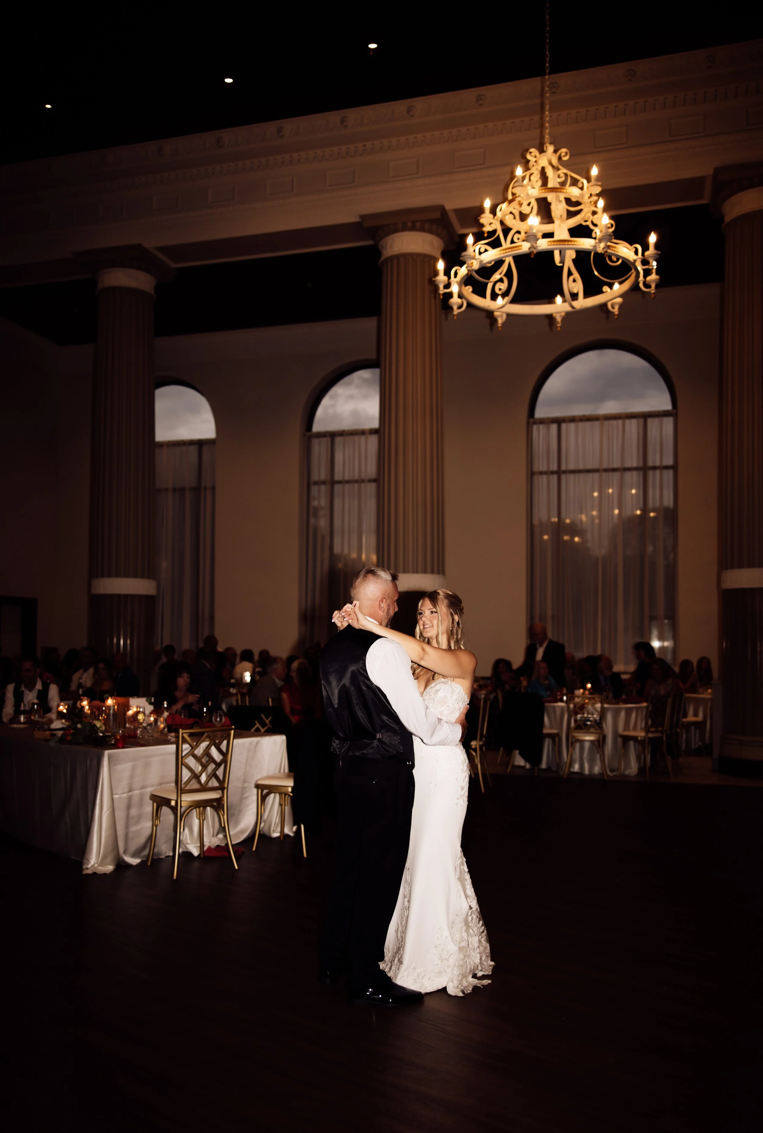 ohdeercollective-ohio-engagement-wedding-maternity-photographer-thebank-akron-511.jpg