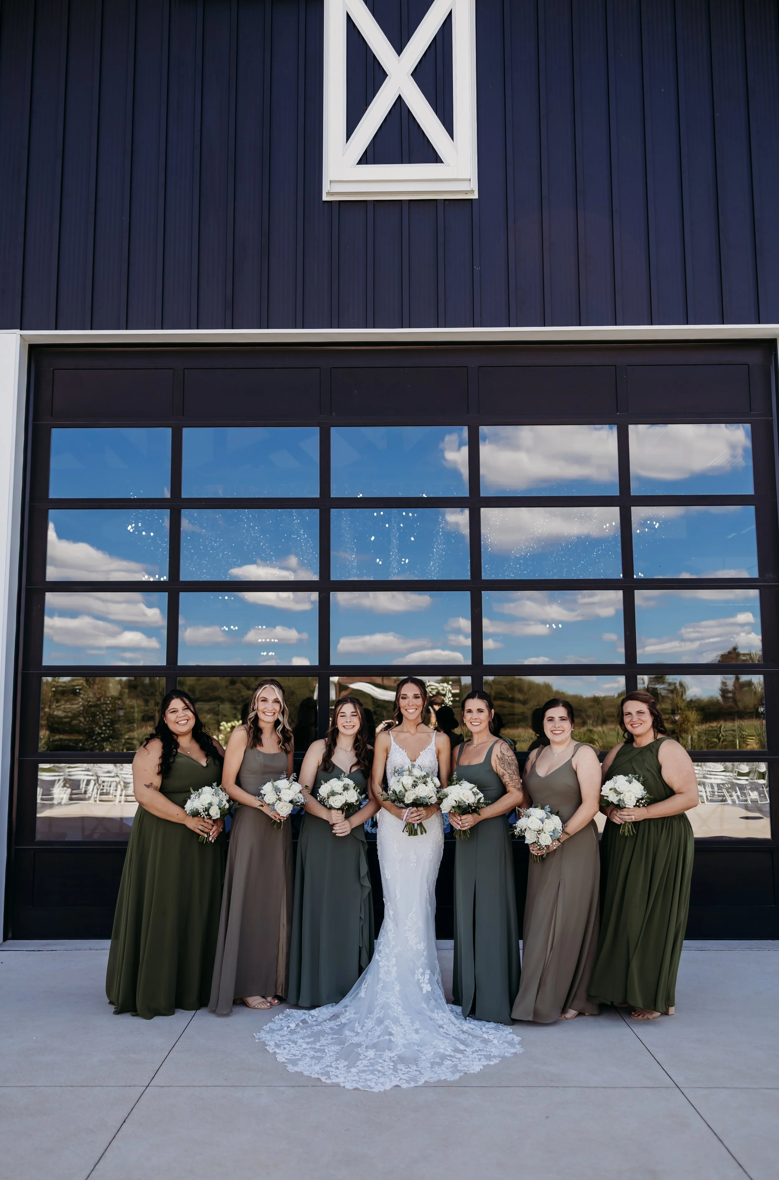 ohdeercollective-ohio-engagement-wedding-maternity-photographer-birdseyebarn-norton-13.jpg