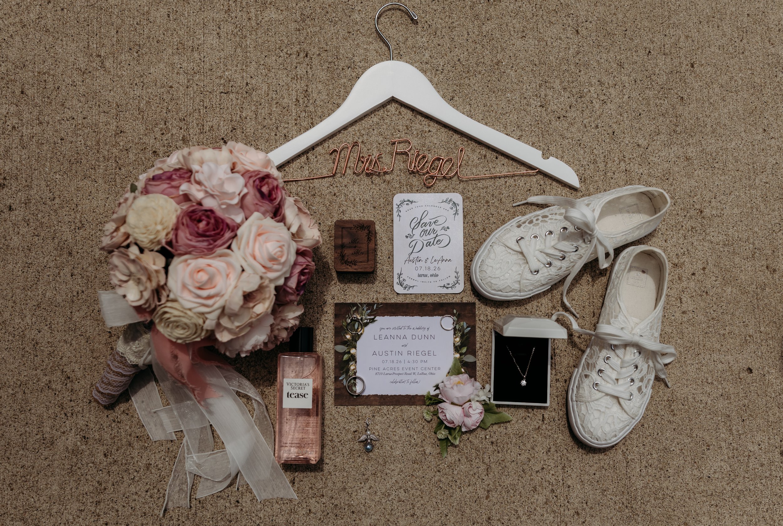 ohdeercollective-ohio-engagement-wedding-photographer-pineacres-1.jpg