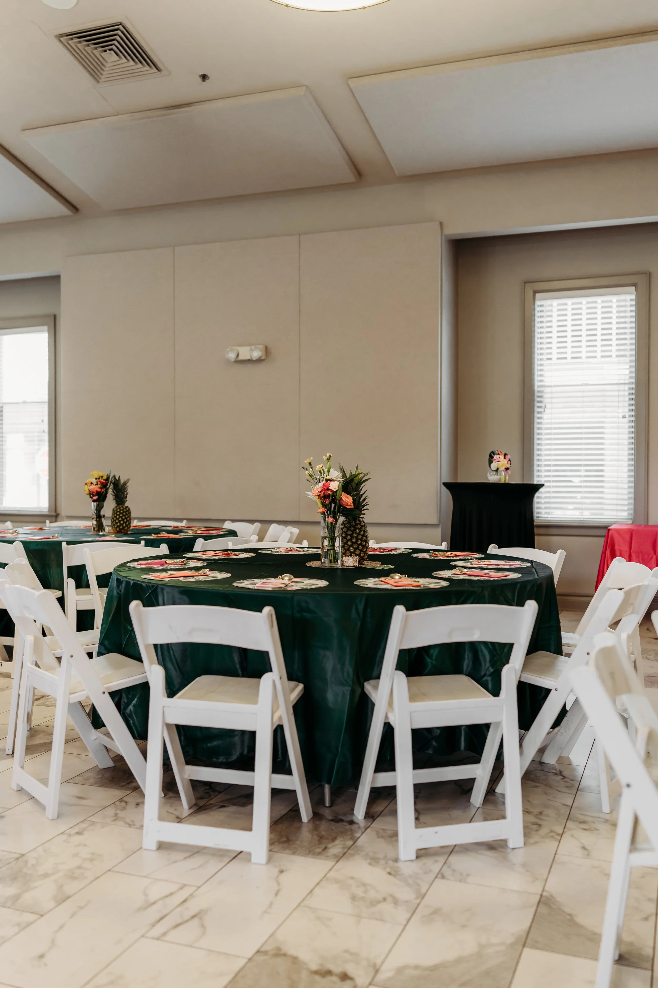 ohdeercollective-ohio-engagement-wedding-photographer-station67-6.jpg
