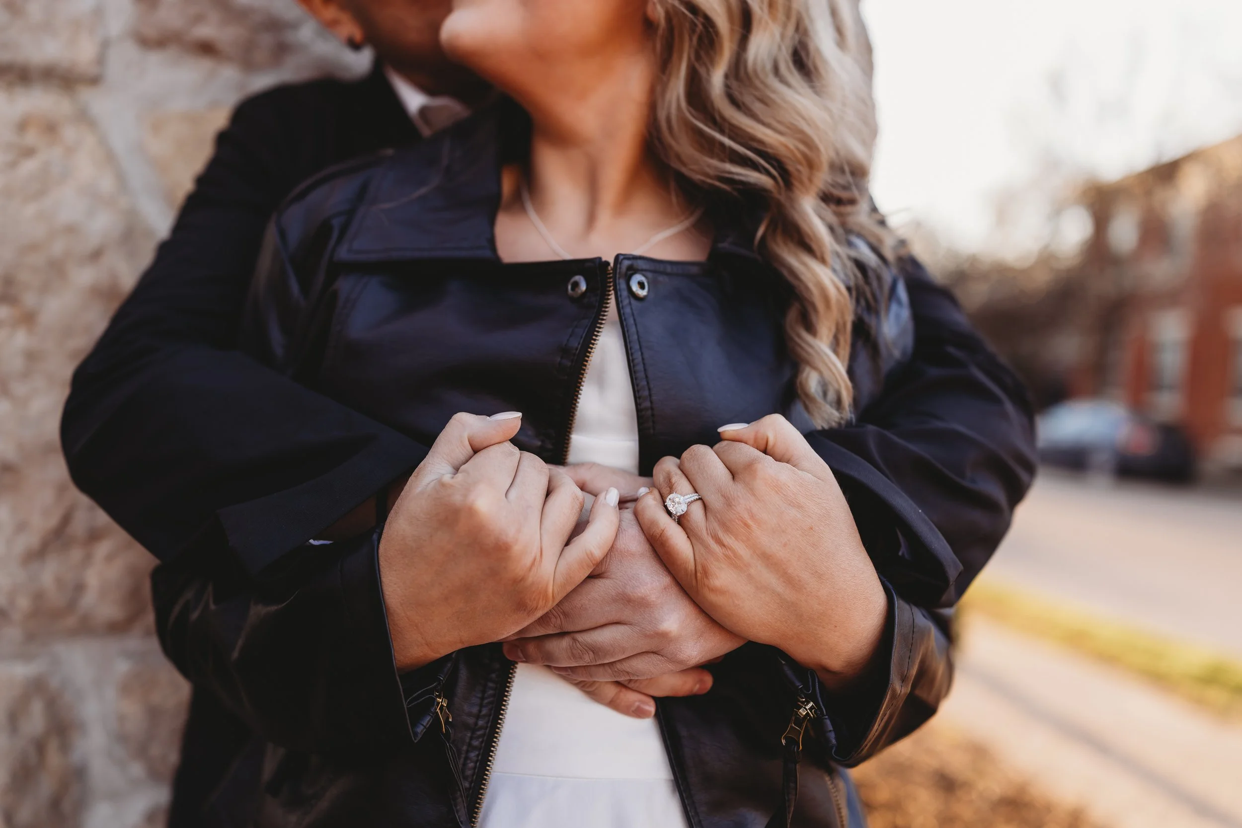 ohdeercollective-ohio-engagement-schiller-park-german-village-wedding-photographer-28.jpg
