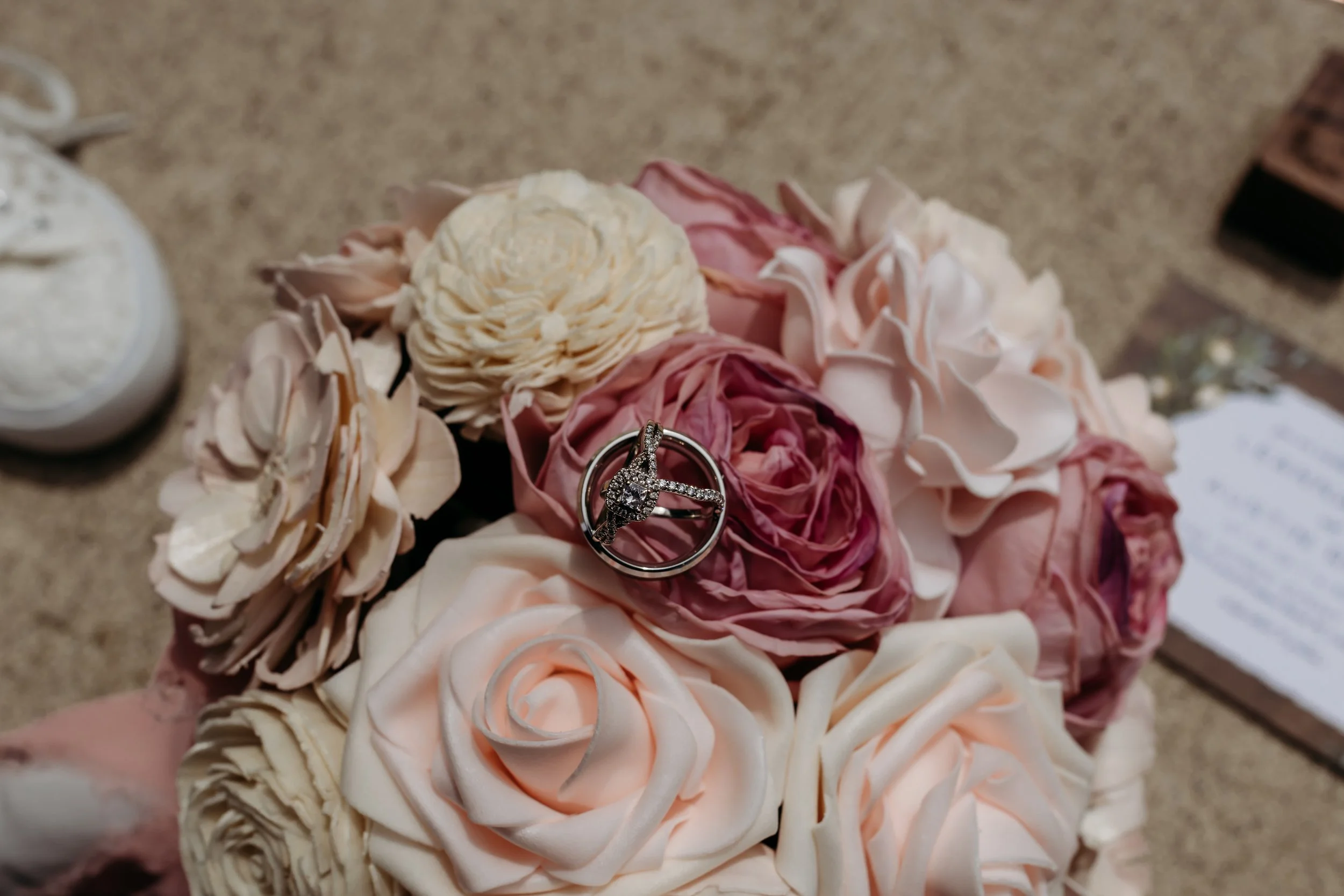 ohdeercollective-ohio-engagement-wedding-photographer-pineacres-3.jpg