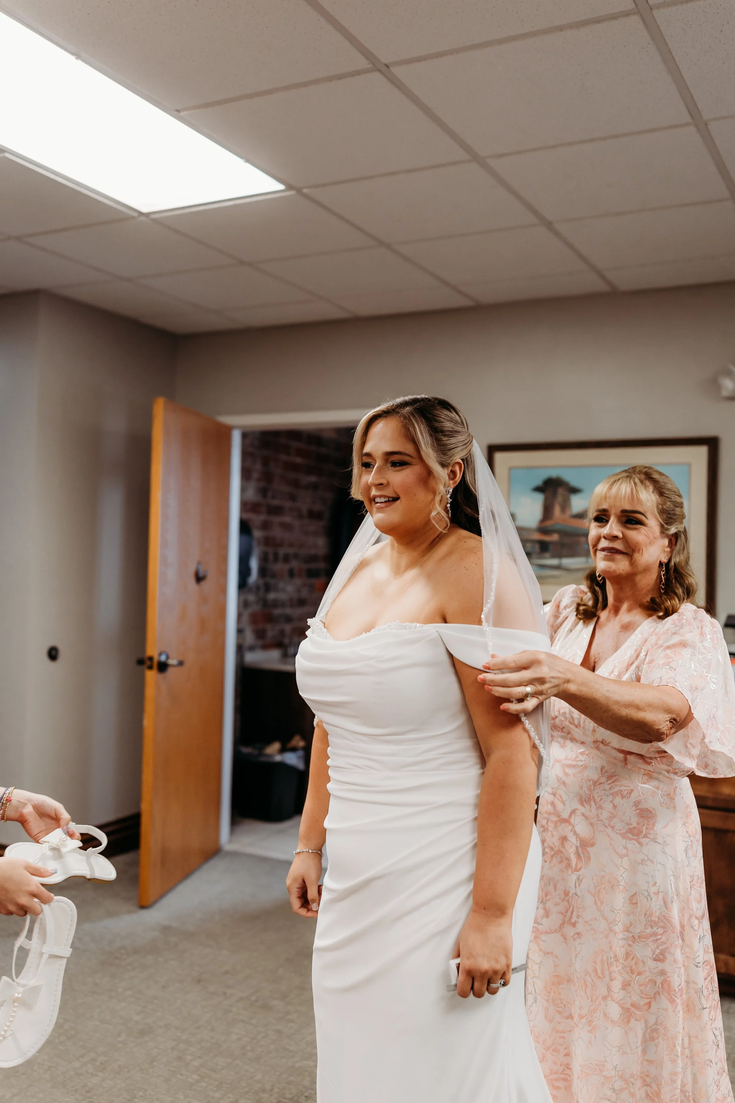 ohdeercollective-ohio-engagement-wedding-photographer-station67-66.jpg