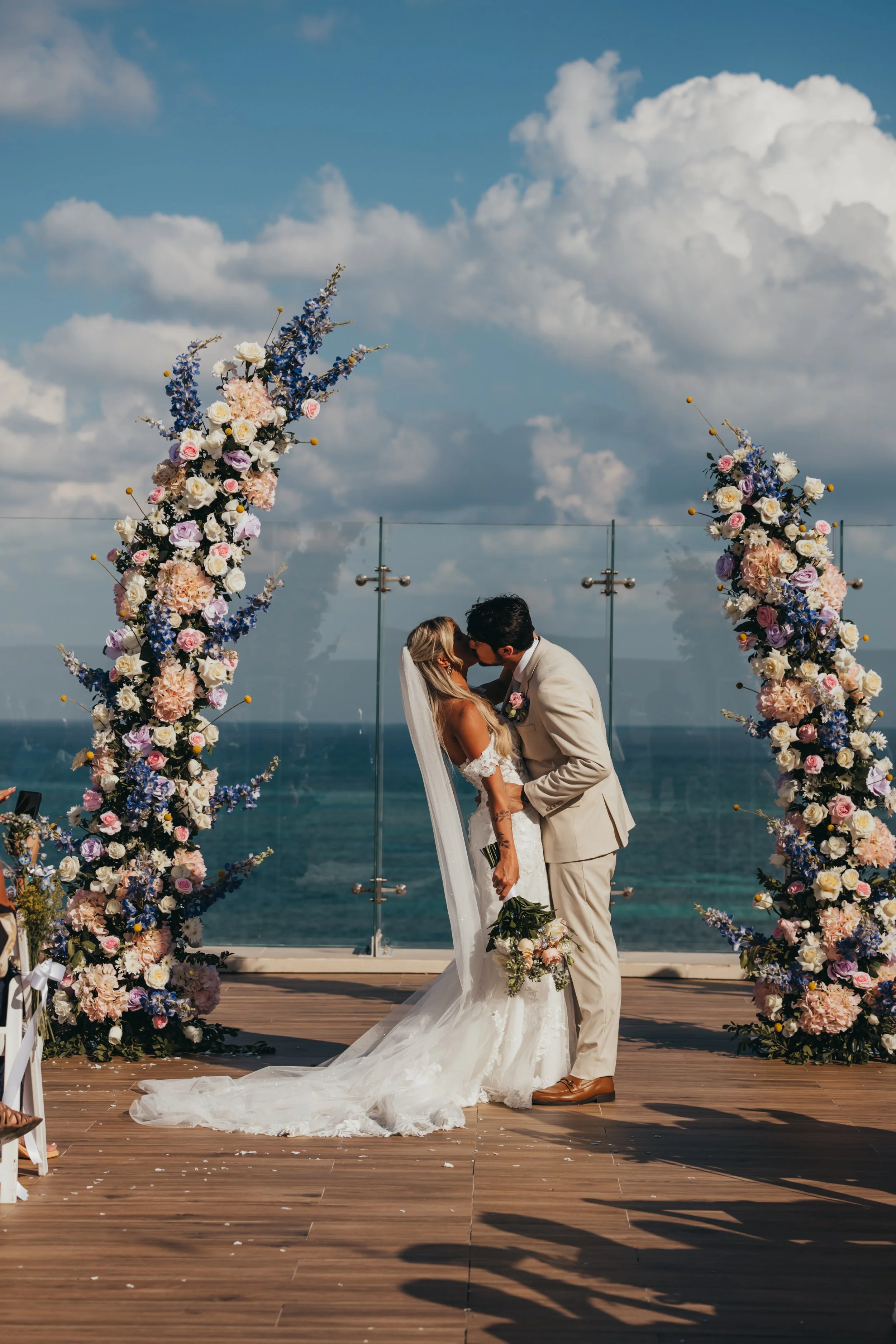 ohdeercollective-cancun-royaltonsplash-ohio-wedding-photographer-633.jpg