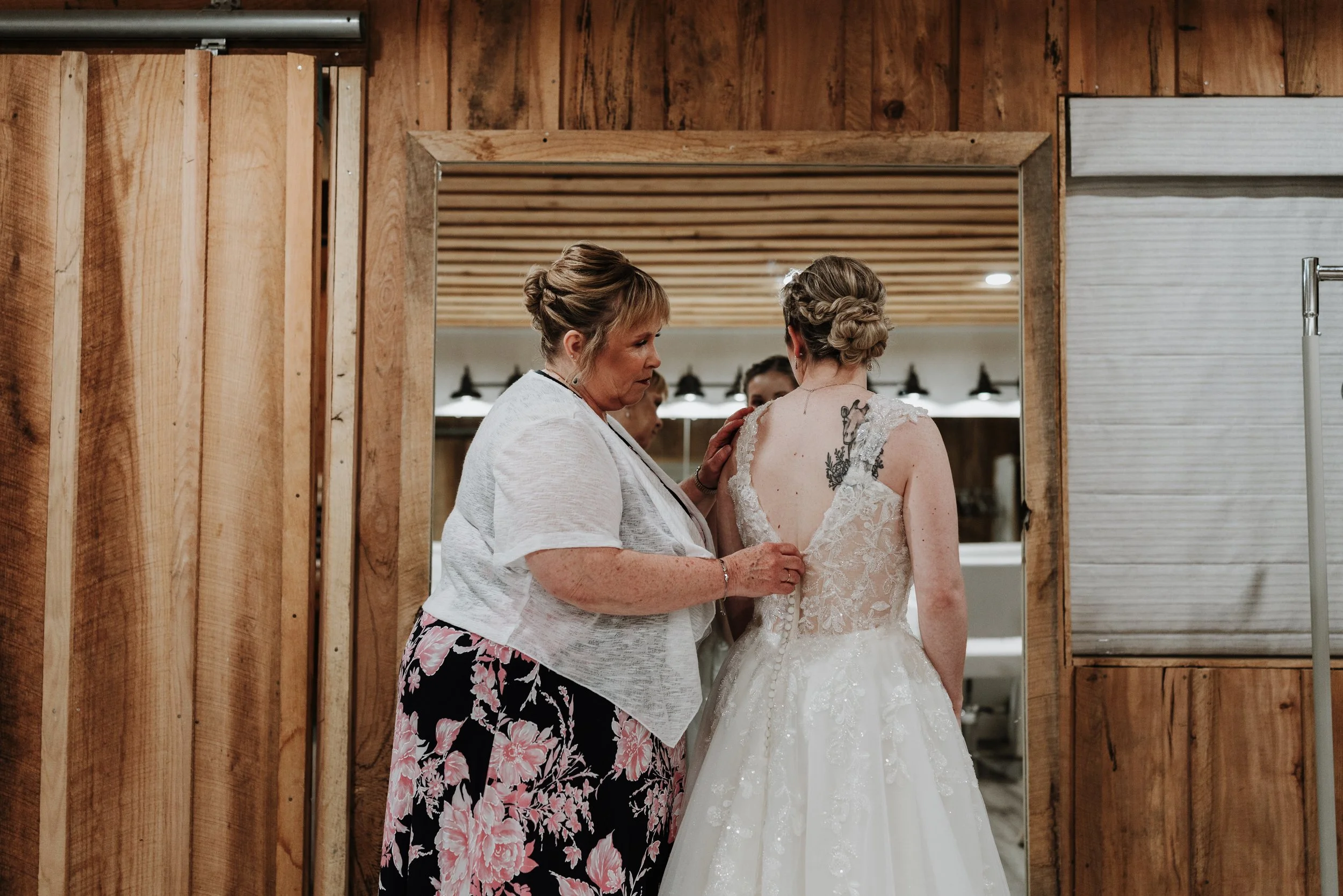 ohdeercollective-ohio-engagement-wedding-photographer-pineacres-7.jpg