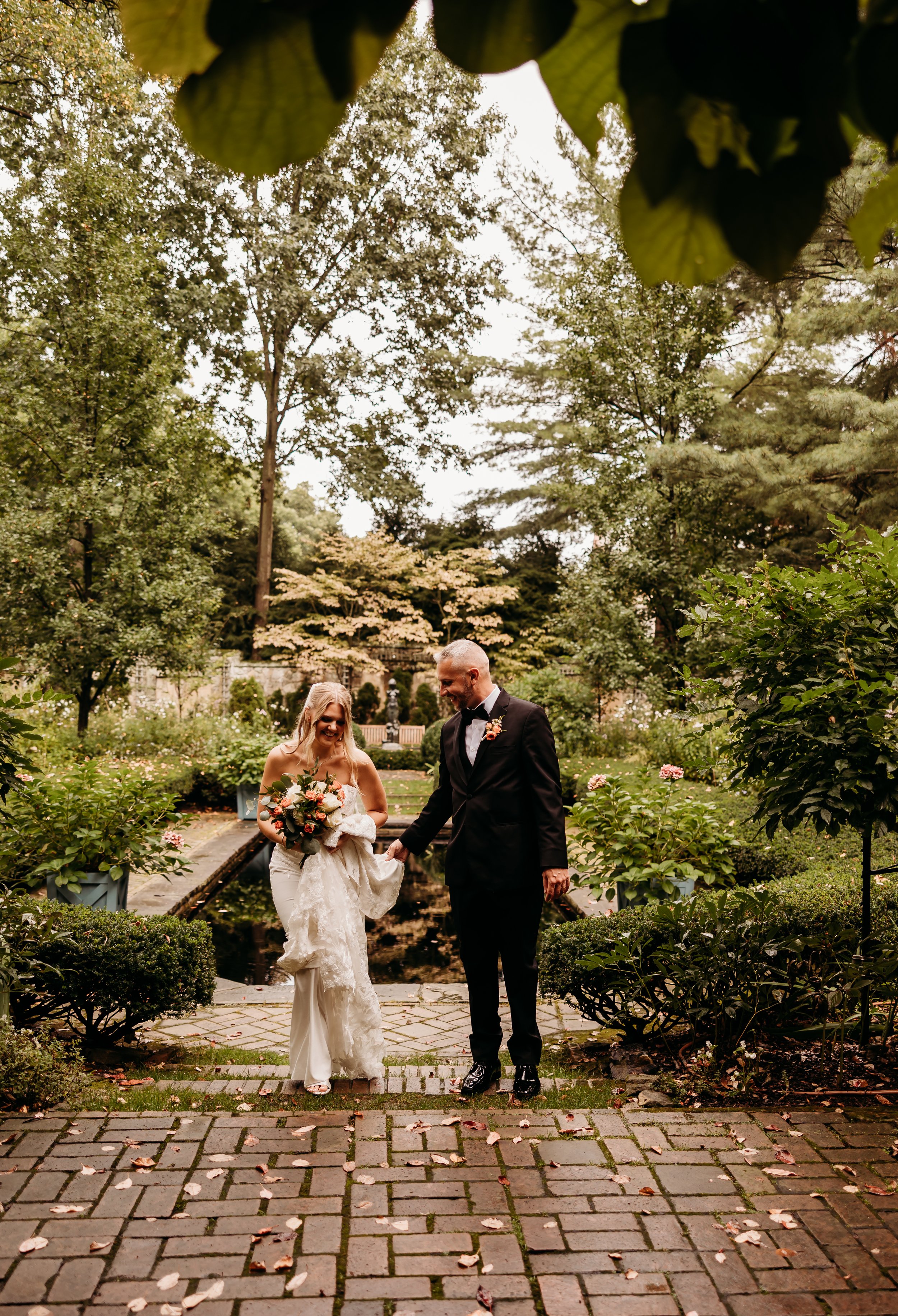 ohdeercollective-ohio-engagement-wedding-maternity-photographer-thebank-akron-294.jpg