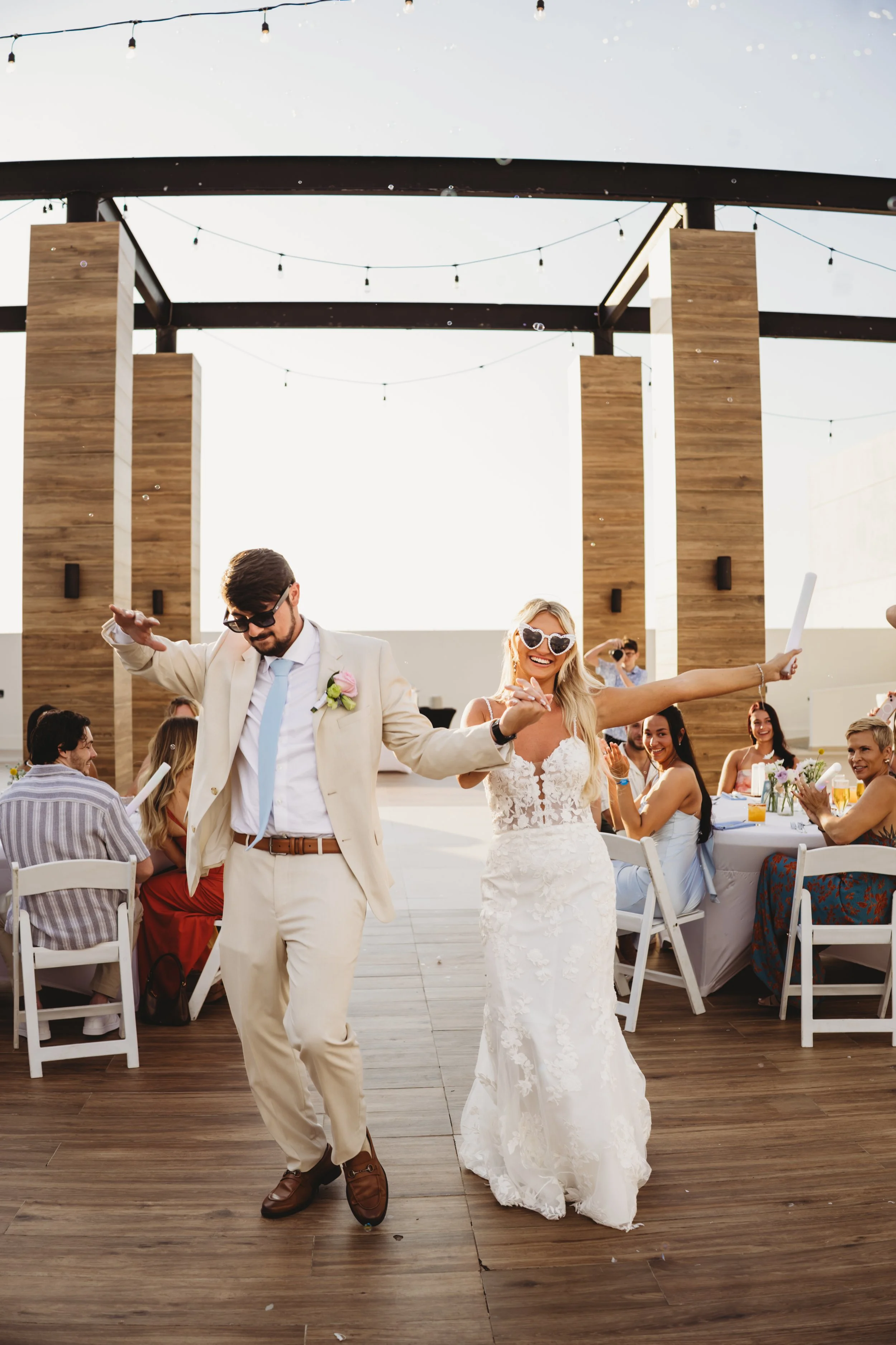 ohdeercollective-cancun-royaltonsplash-ohio-wedding-photographer-831.jpg