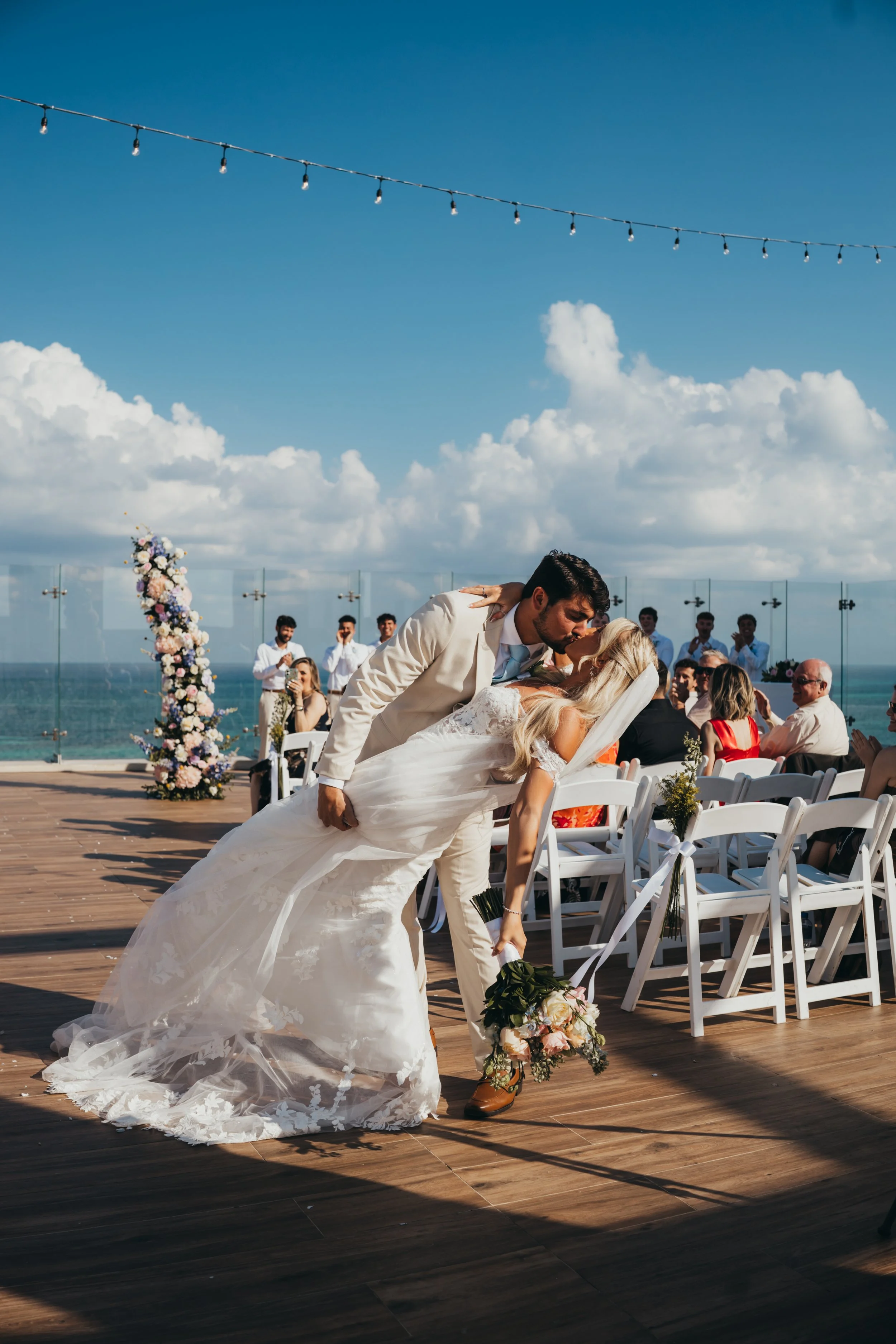 ohdeercollective-cancun-royaltonsplash-ohio-wedding-photographer-638.jpg