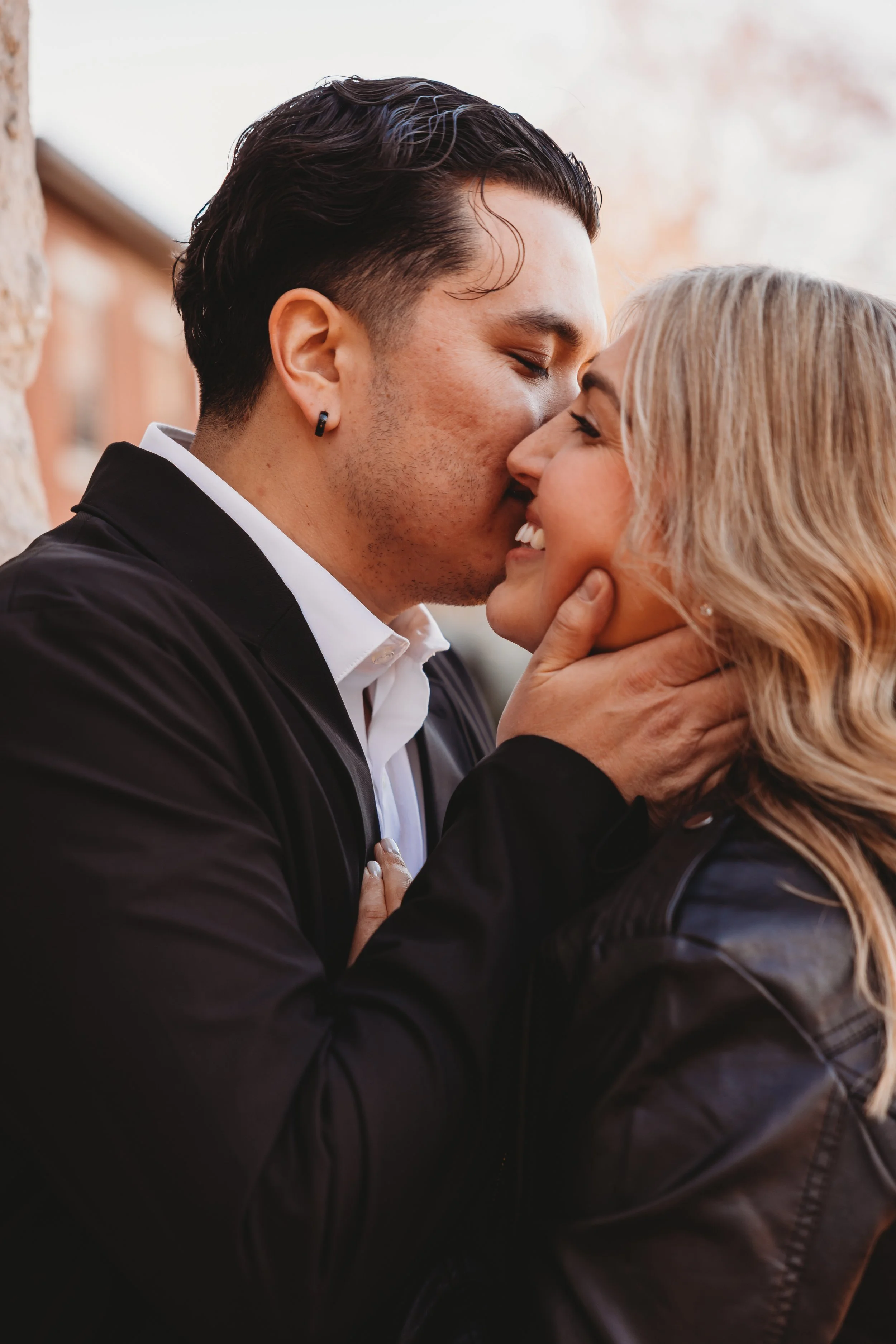 ohdeercollective-ohio-engagement-schiller-park-german-village-wedding-photographer-23.jpg