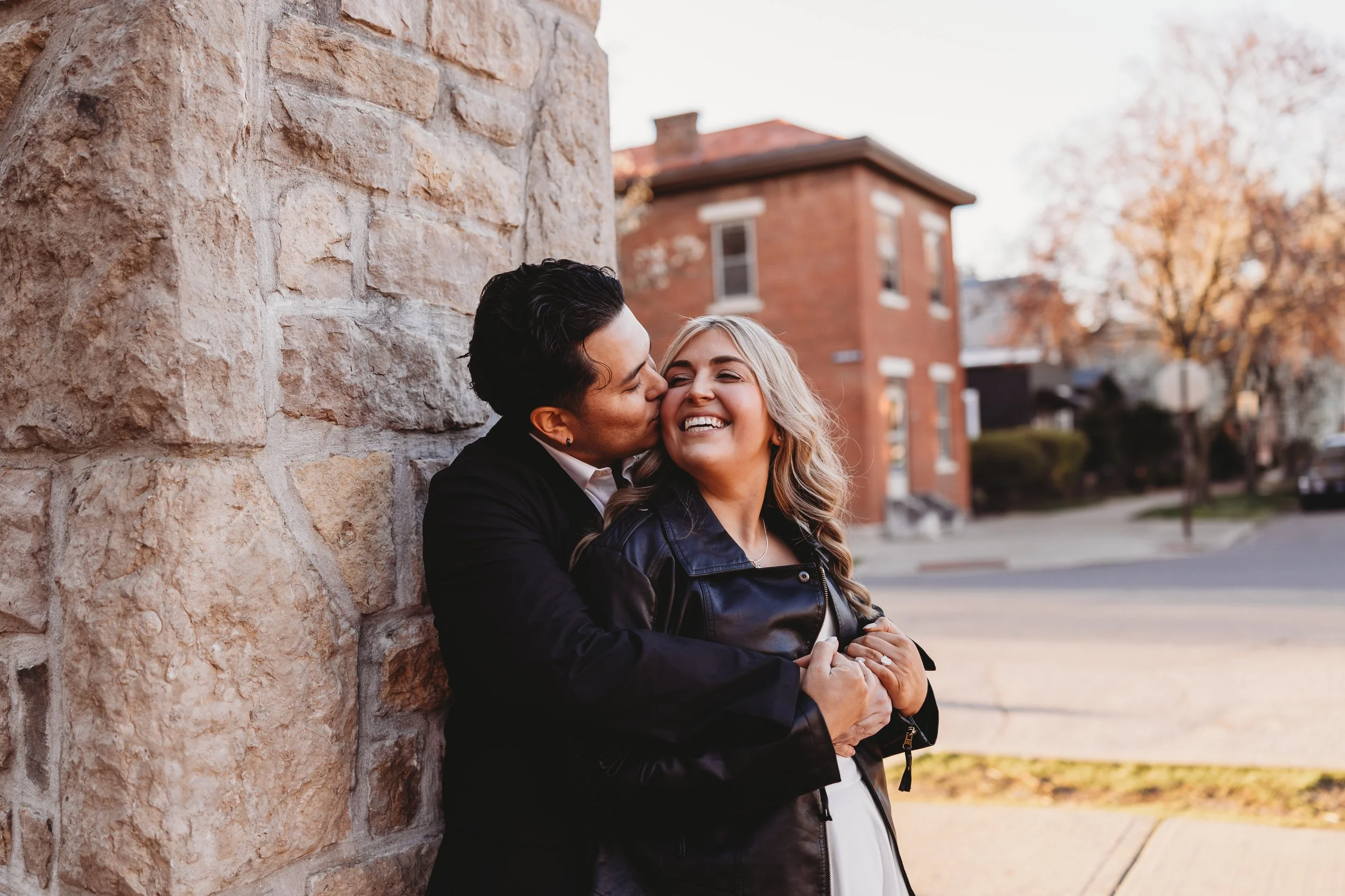 ohdeercollective-ohio-engagement-schiller-park-german-village-wedding-photographer-25.jpg