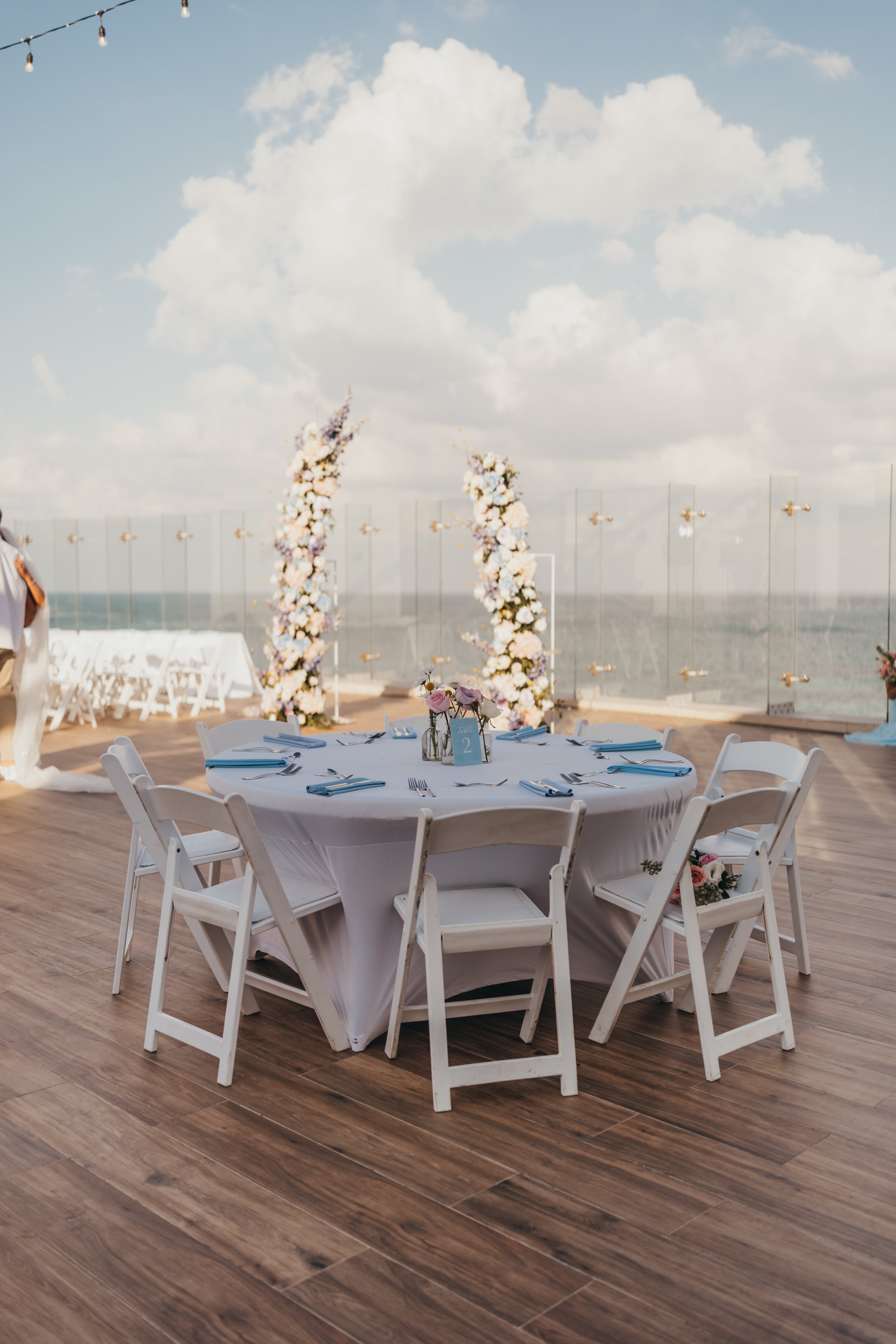 ohdeercollective-cancun-royaltonsplash-ohio-wedding-photographer-755.jpg