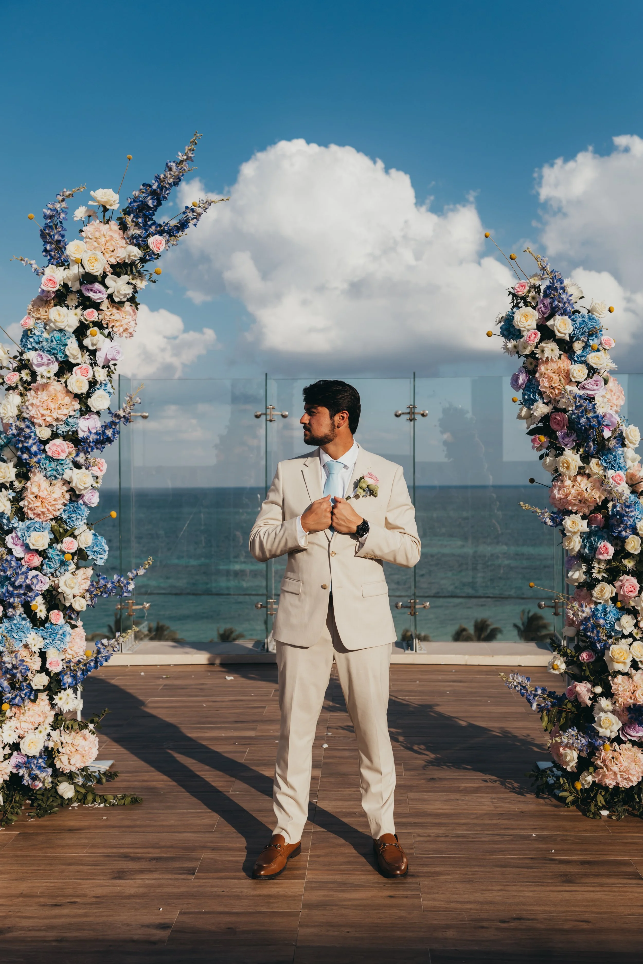 ohdeercollective-cancun-royaltonsplash-ohio-wedding-photographer-746.jpg