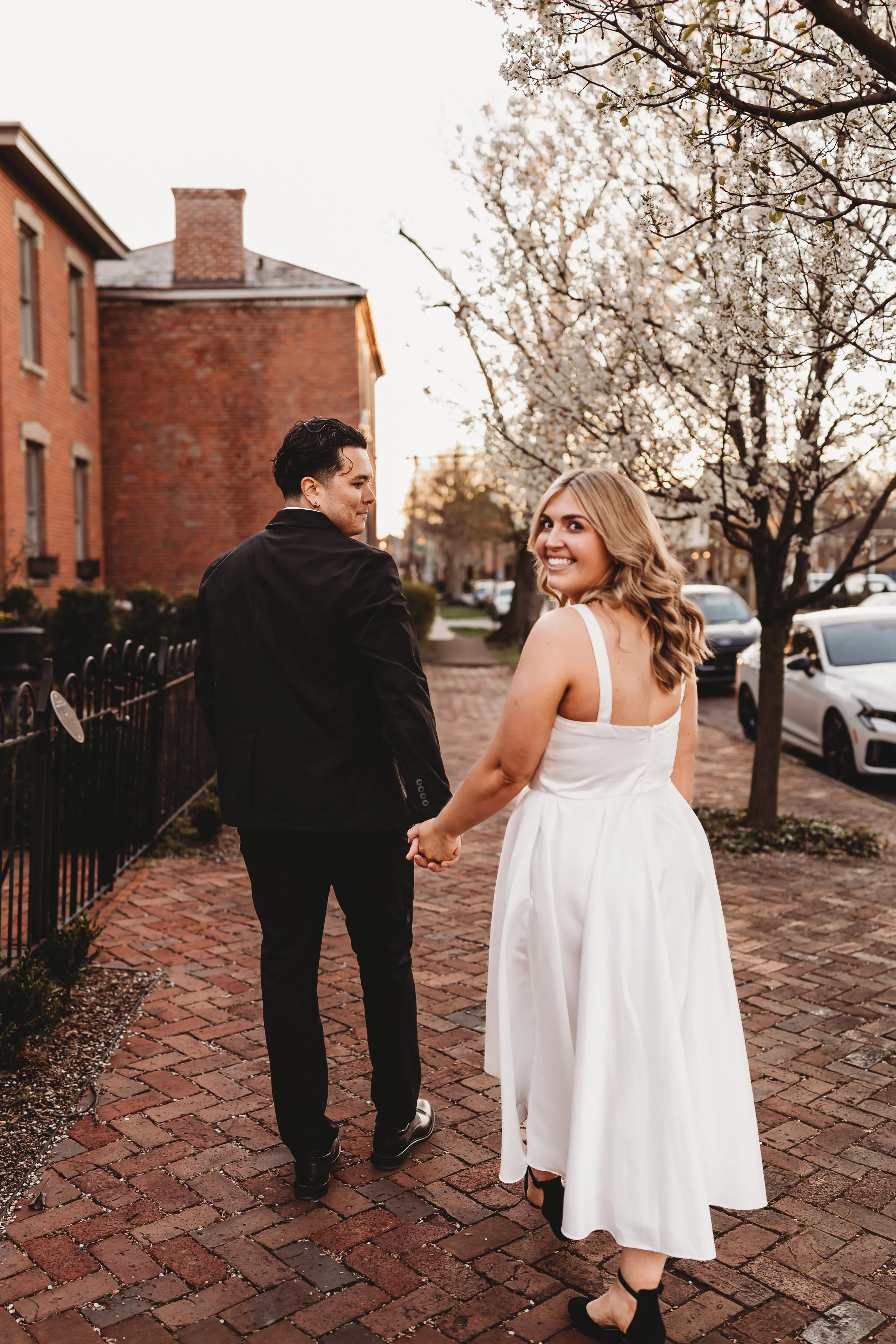 ohdeercollective-ohio-engagement-schiller-park-german-village-wedding-photographer-104.jpg