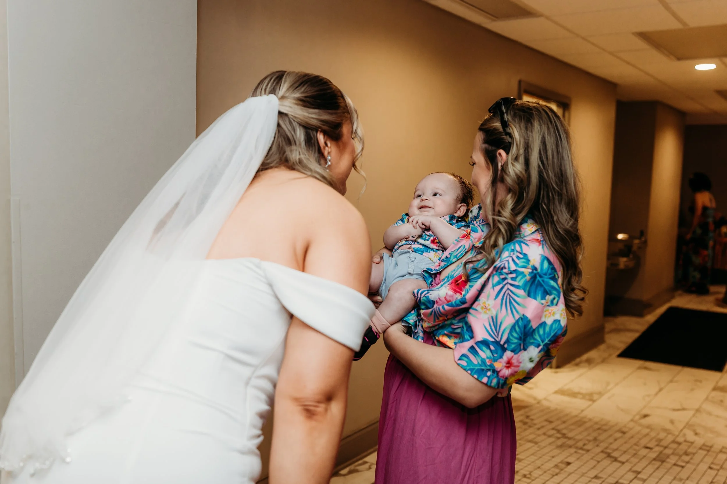 ohdeercollective-ohio-engagement-wedding-photographer-station67-166.jpg
