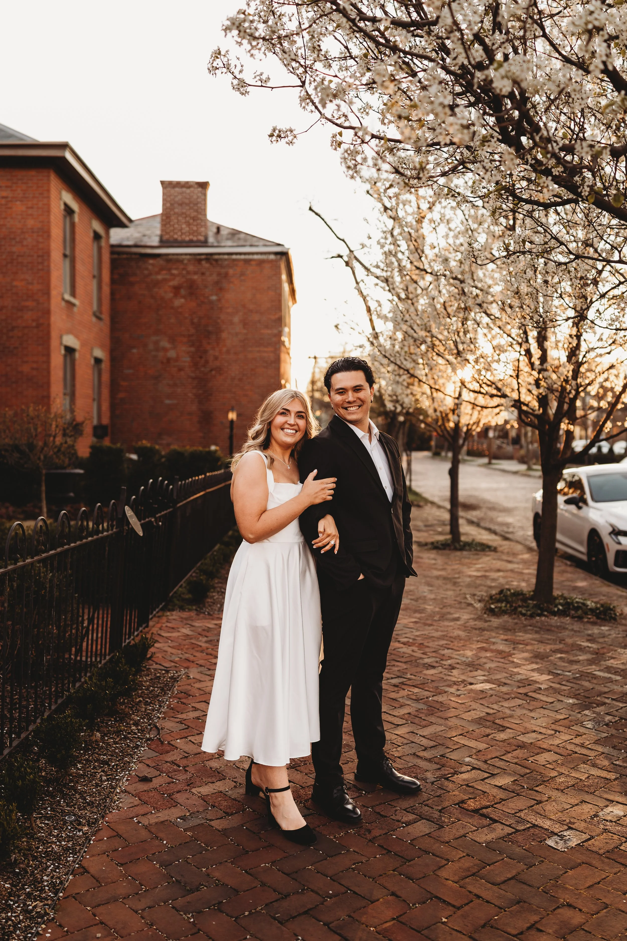 ohdeercollective-ohio-engagement-schiller-park-german-village-wedding-photographer-81.jpg