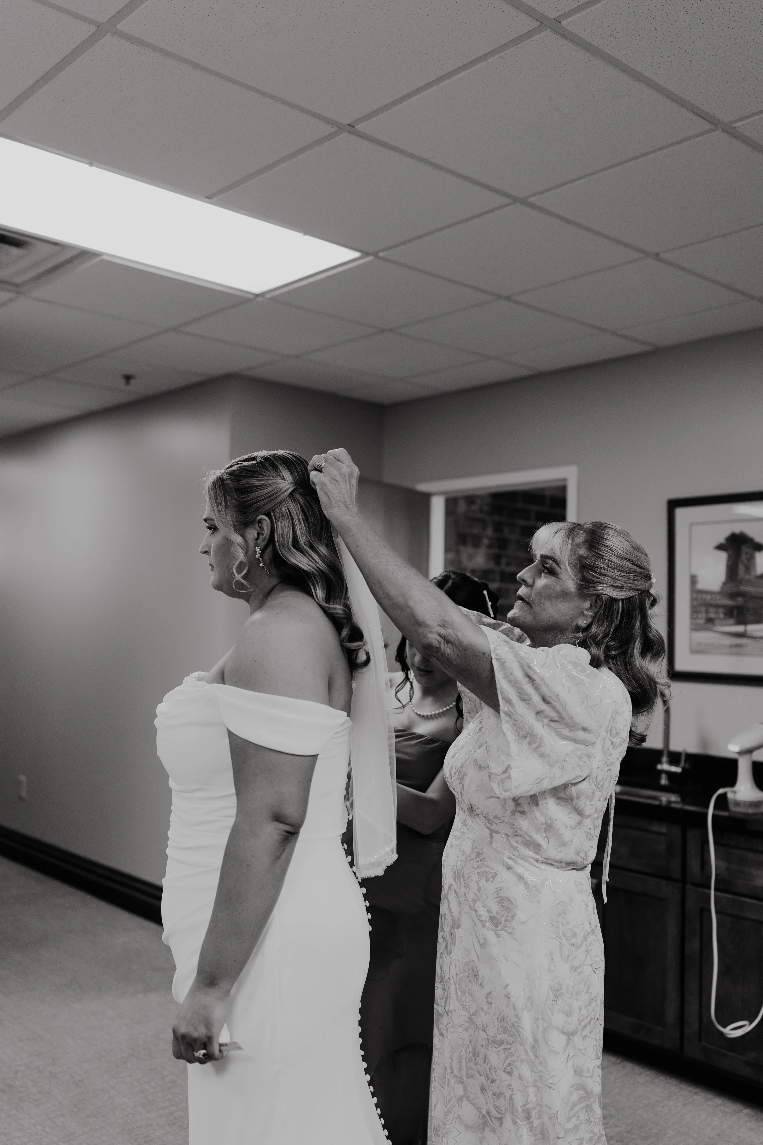 ohdeercollective-ohio-engagement-wedding-photographer-station67-65.jpg