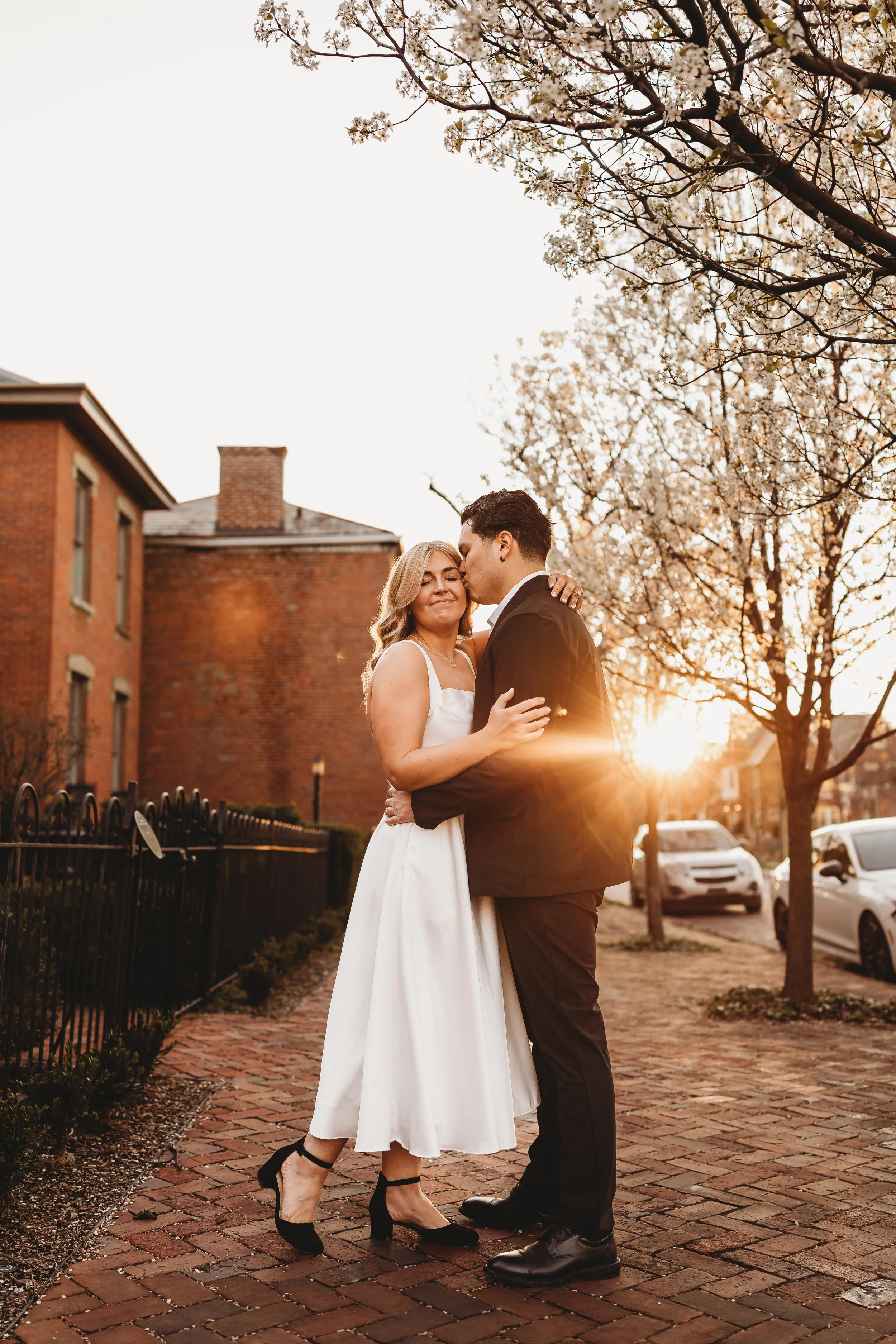 ohdeercollective-ohio-engagement-schiller-park-german-village-wedding-photographer-87.jpg
