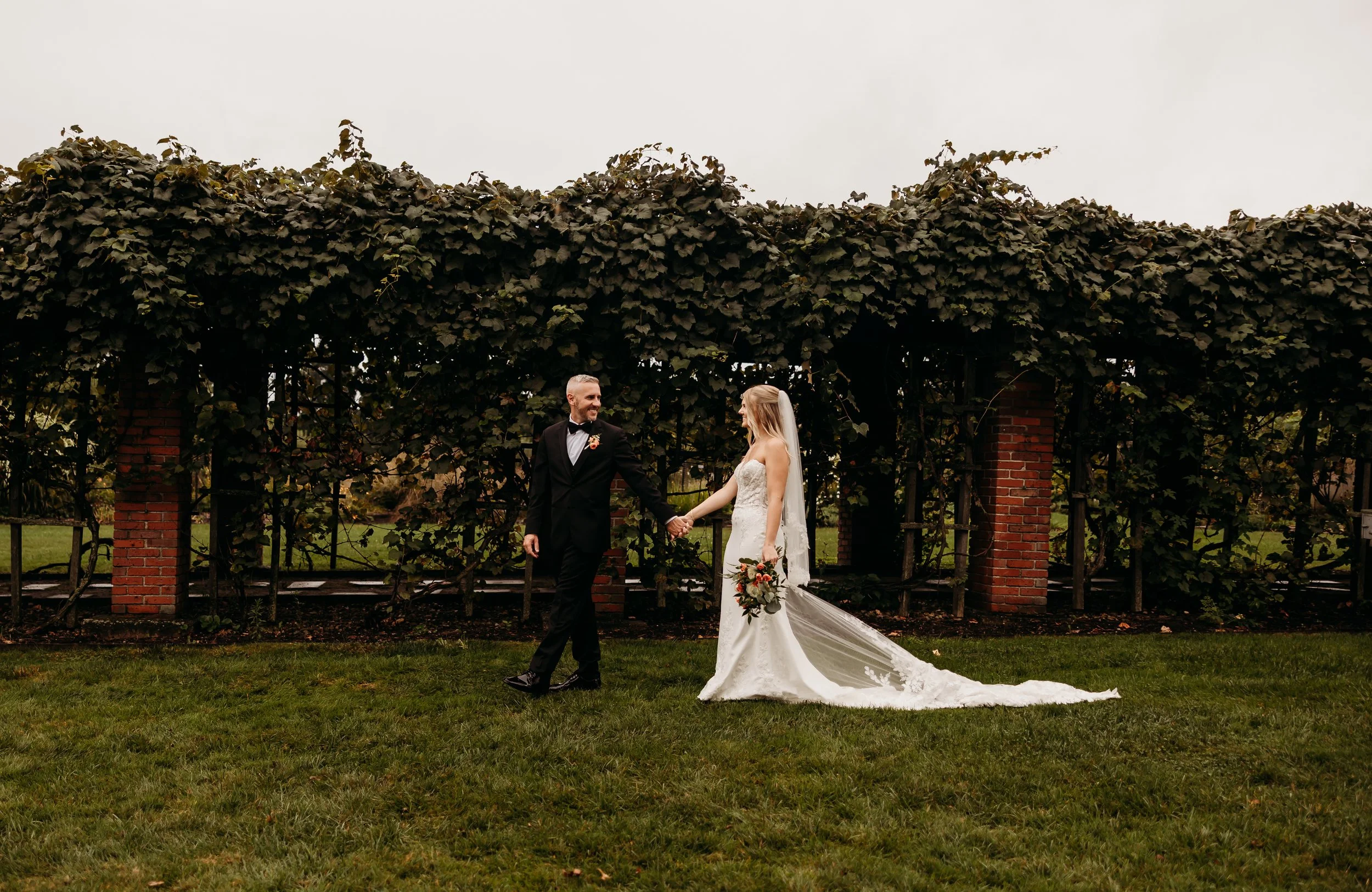 ohdeercollective-ohio-engagement-wedding-maternity-photographer-thebank-akron-232.jpg