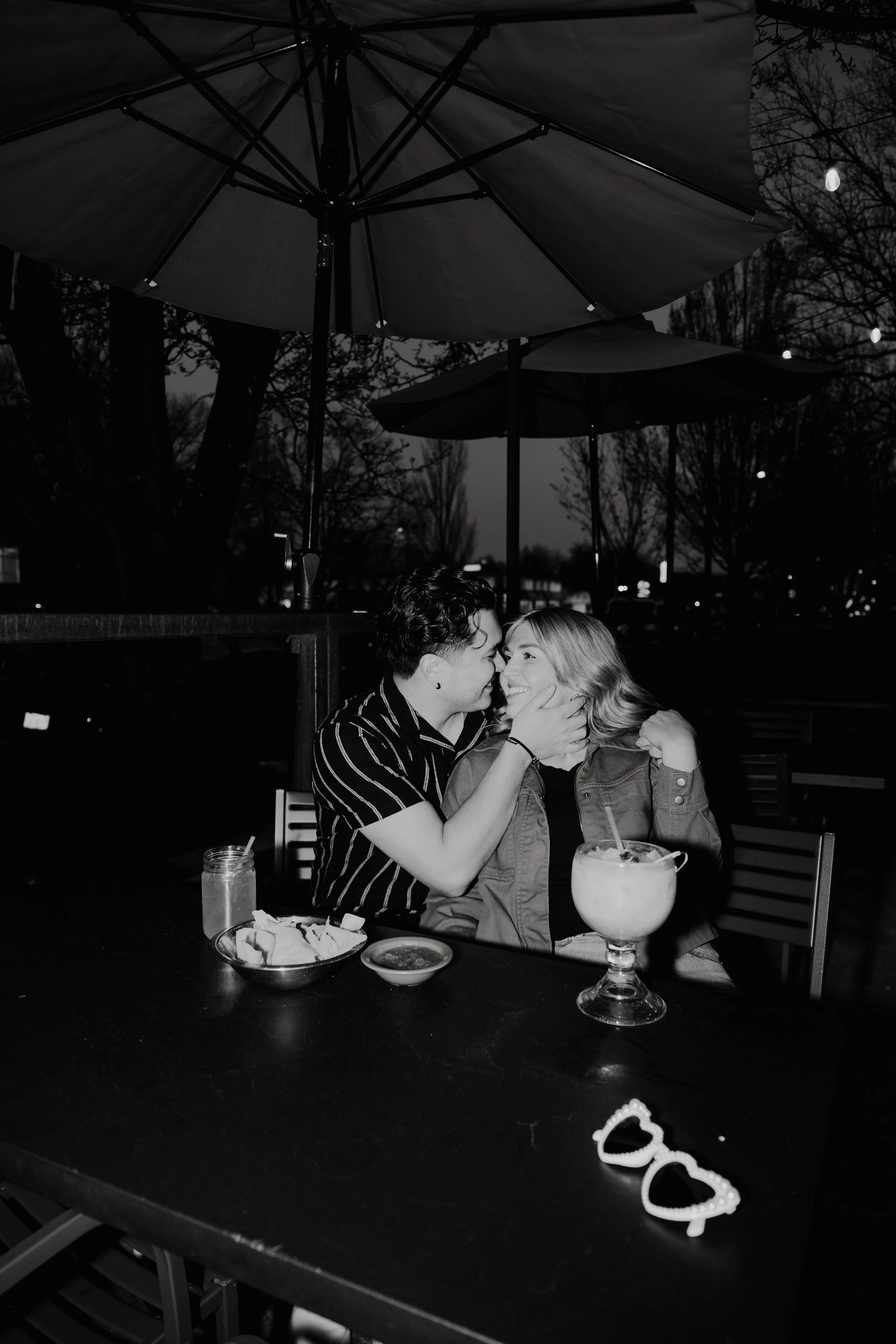 ohdeercollective-ohio-engagement-schiller-park-german-village-wedding-photographer-135.jpg
