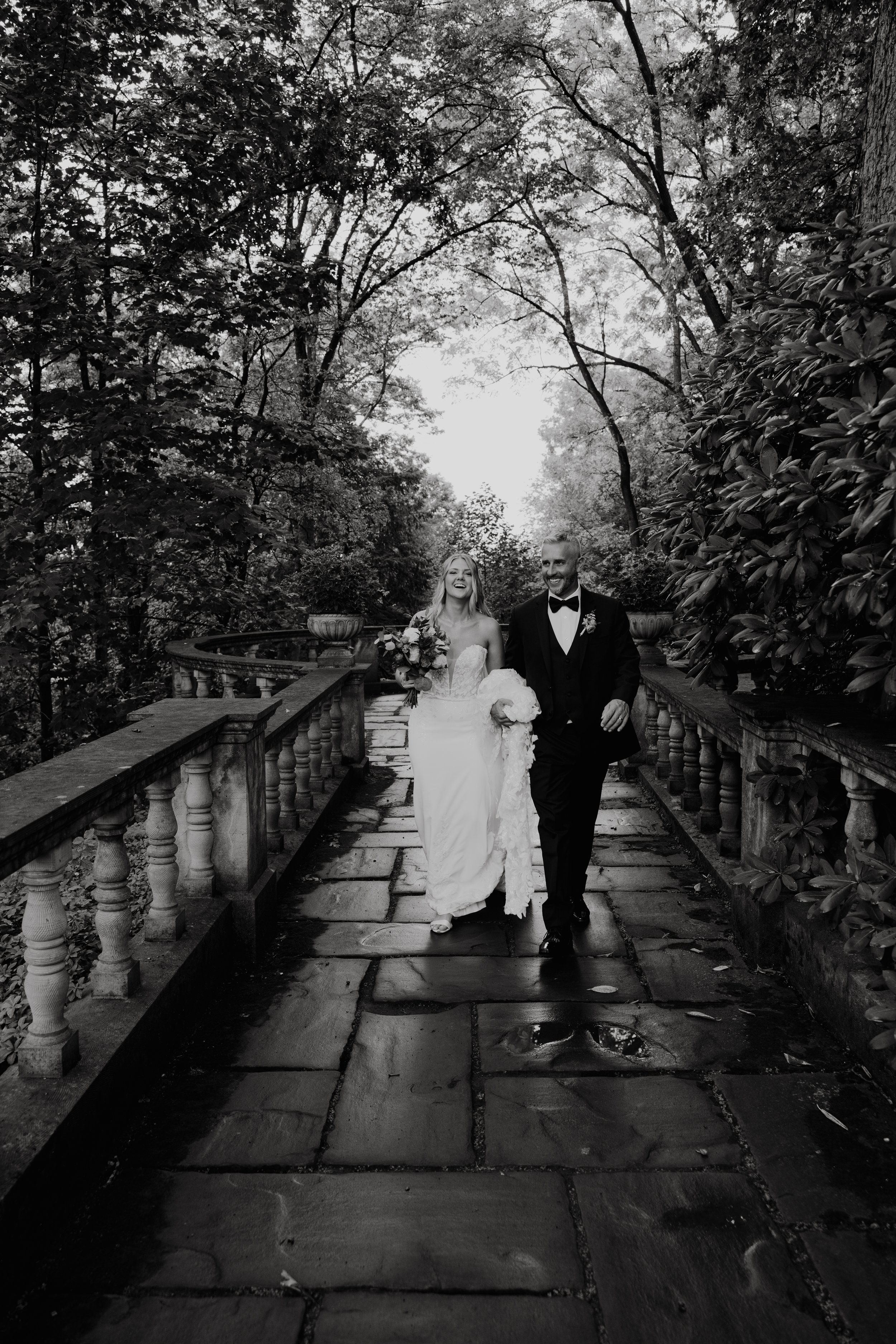 ohdeercollective-ohio-engagement-wedding-maternity-photographer-thebank-akron-321.jpg
