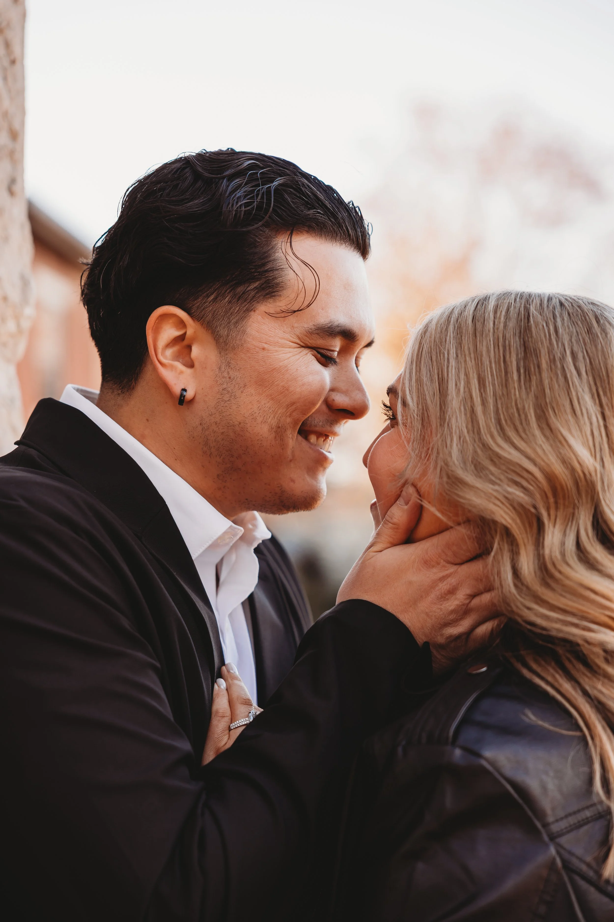 ohdeercollective-ohio-engagement-schiller-park-german-village-wedding-photographer-21.jpg