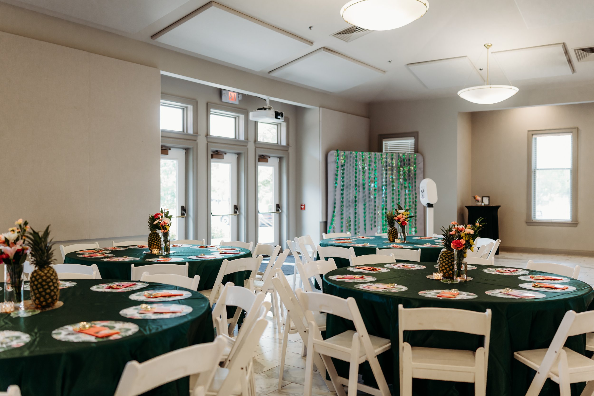 ohdeercollective-ohio-engagement-wedding-photographer-station67-35.jpg