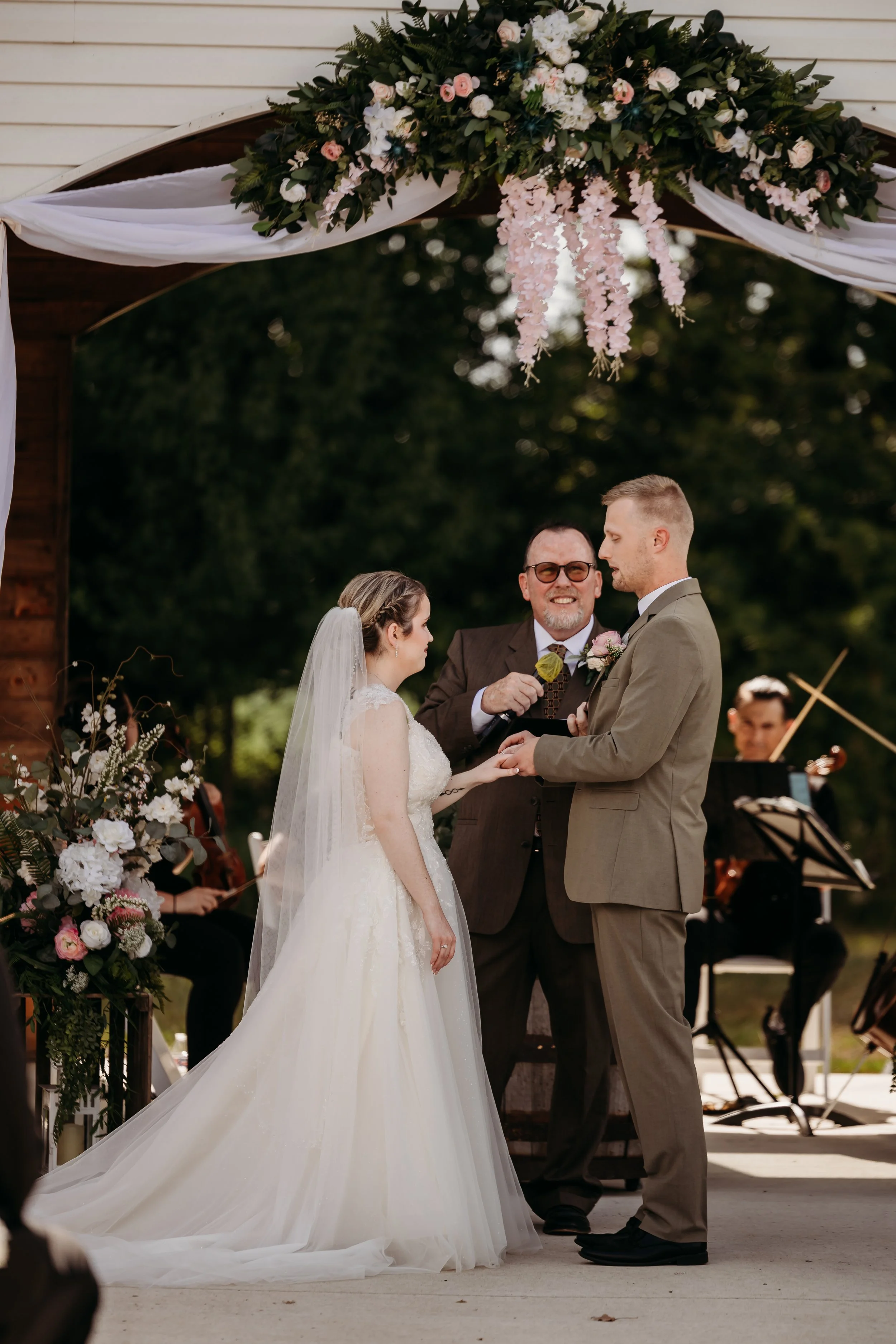 ohdeercollective-ohio-engagement-wedding-photographer-pineacres-22.jpg