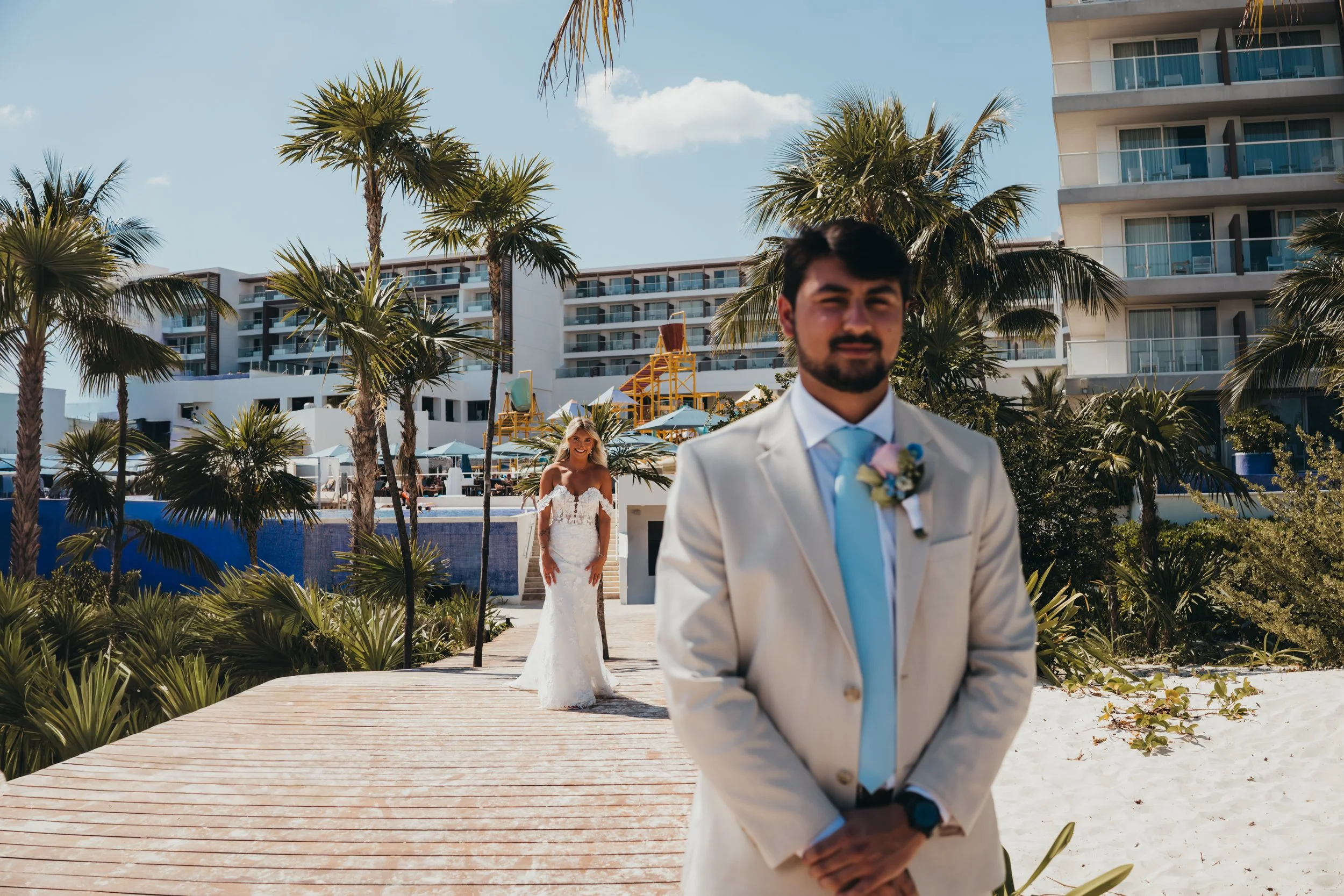 ohdeercollective-cancun-royaltonsplash-ohio-wedding-photographer-187.jpg