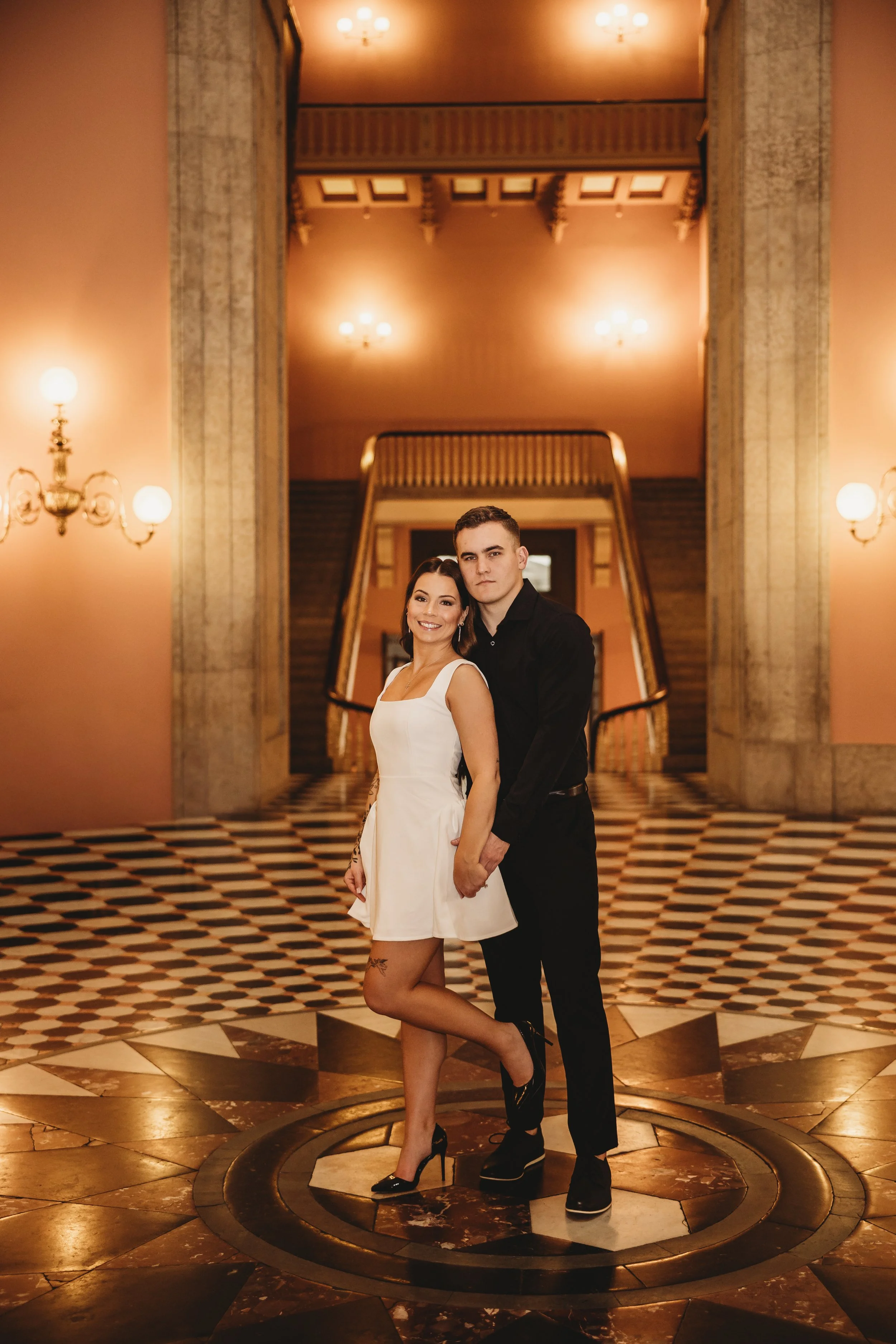 ohdeercollective-ohio-statehouse-wedding-photographer-58.jpg