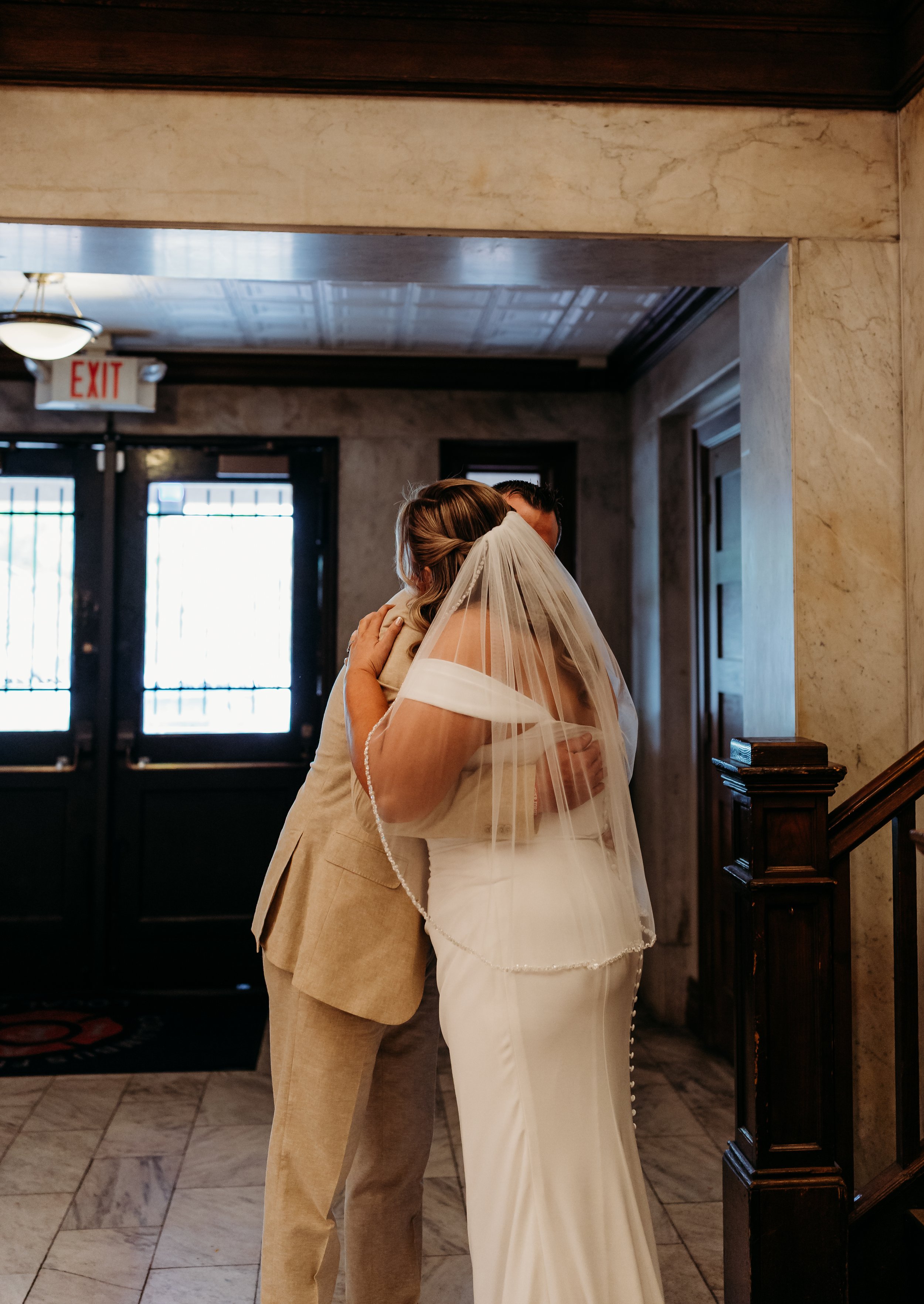 ohdeercollective-ohio-engagement-wedding-photographer-station67-73.jpg