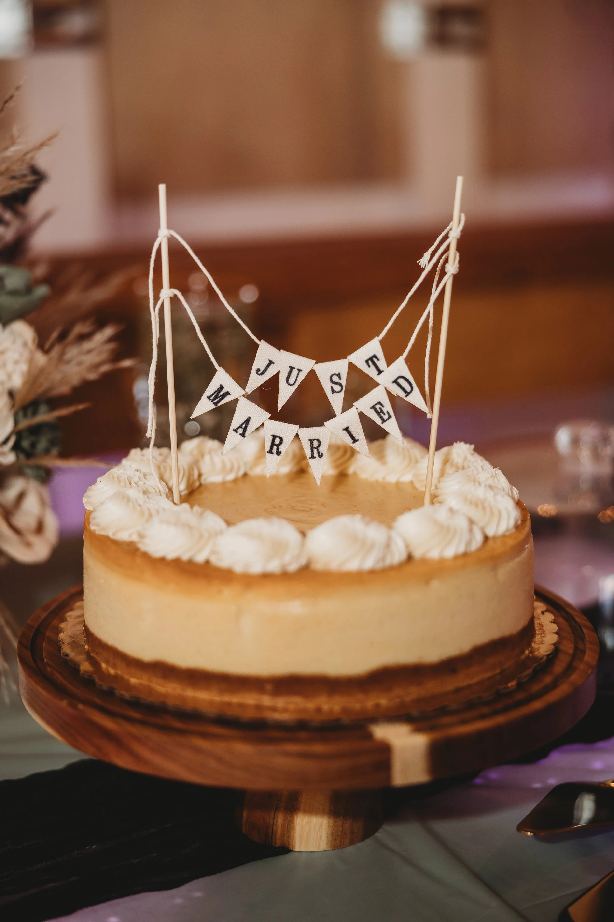 ohdeercollective-ohio-engagement-wedding-maternity-photographer-barnatrushcreek-27.jpg