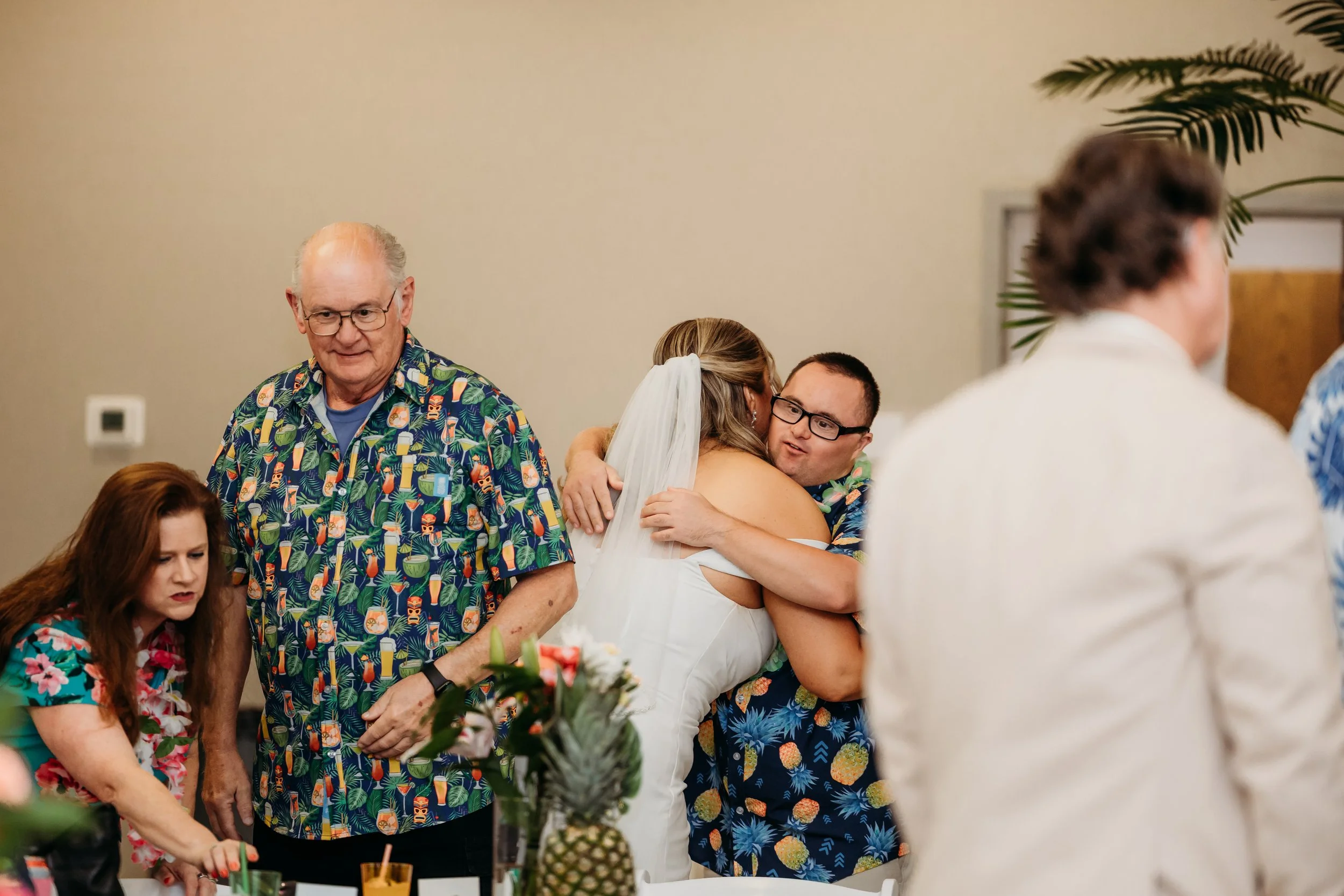 ohdeercollective-ohio-engagement-wedding-photographer-station67-168.jpg