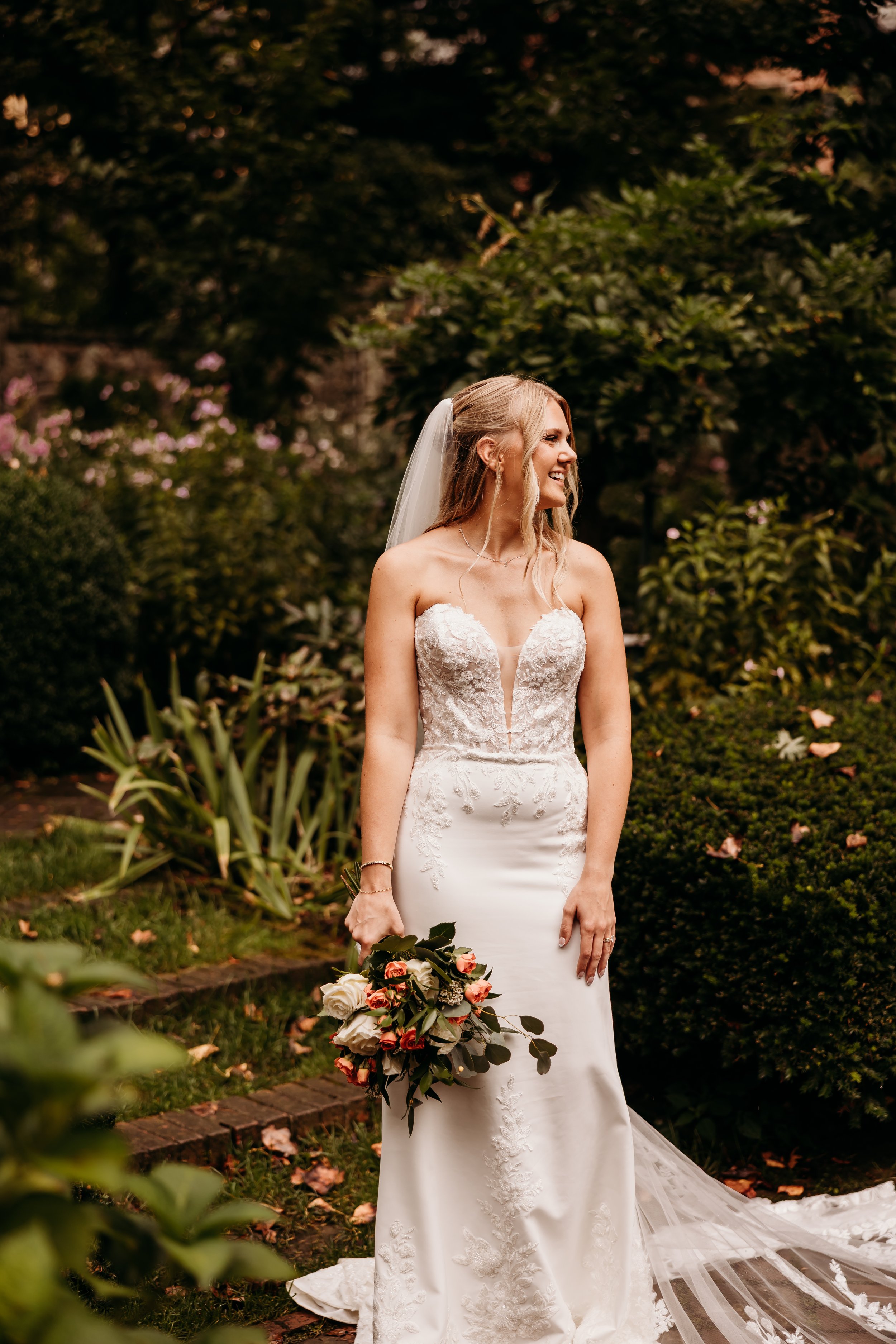 ohdeercollective-ohio-engagement-wedding-maternity-photographer-thebank-akron-287.jpg
