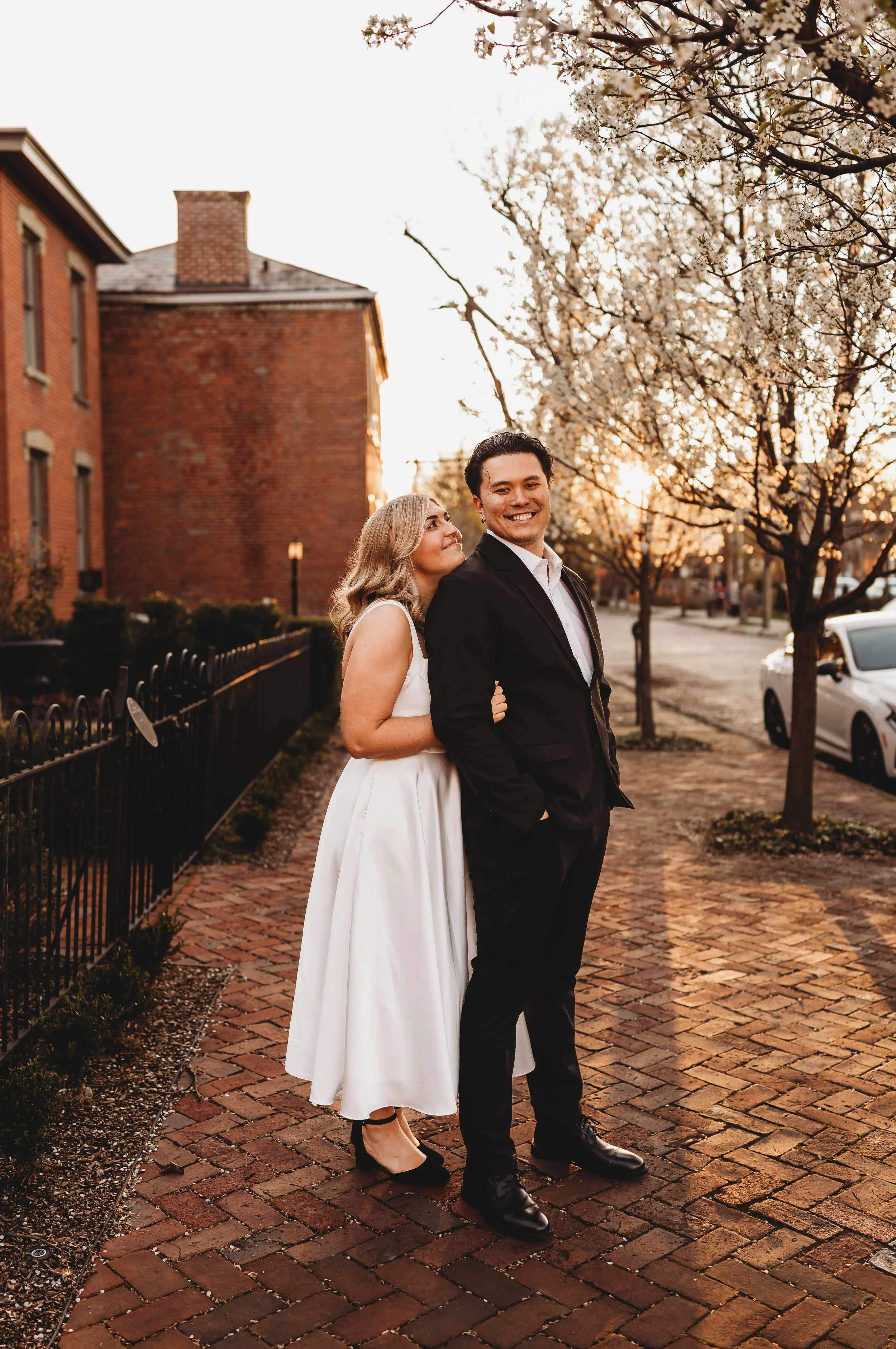 ohdeercollective-ohio-engagement-schiller-park-german-village-wedding-photographer-79.jpg