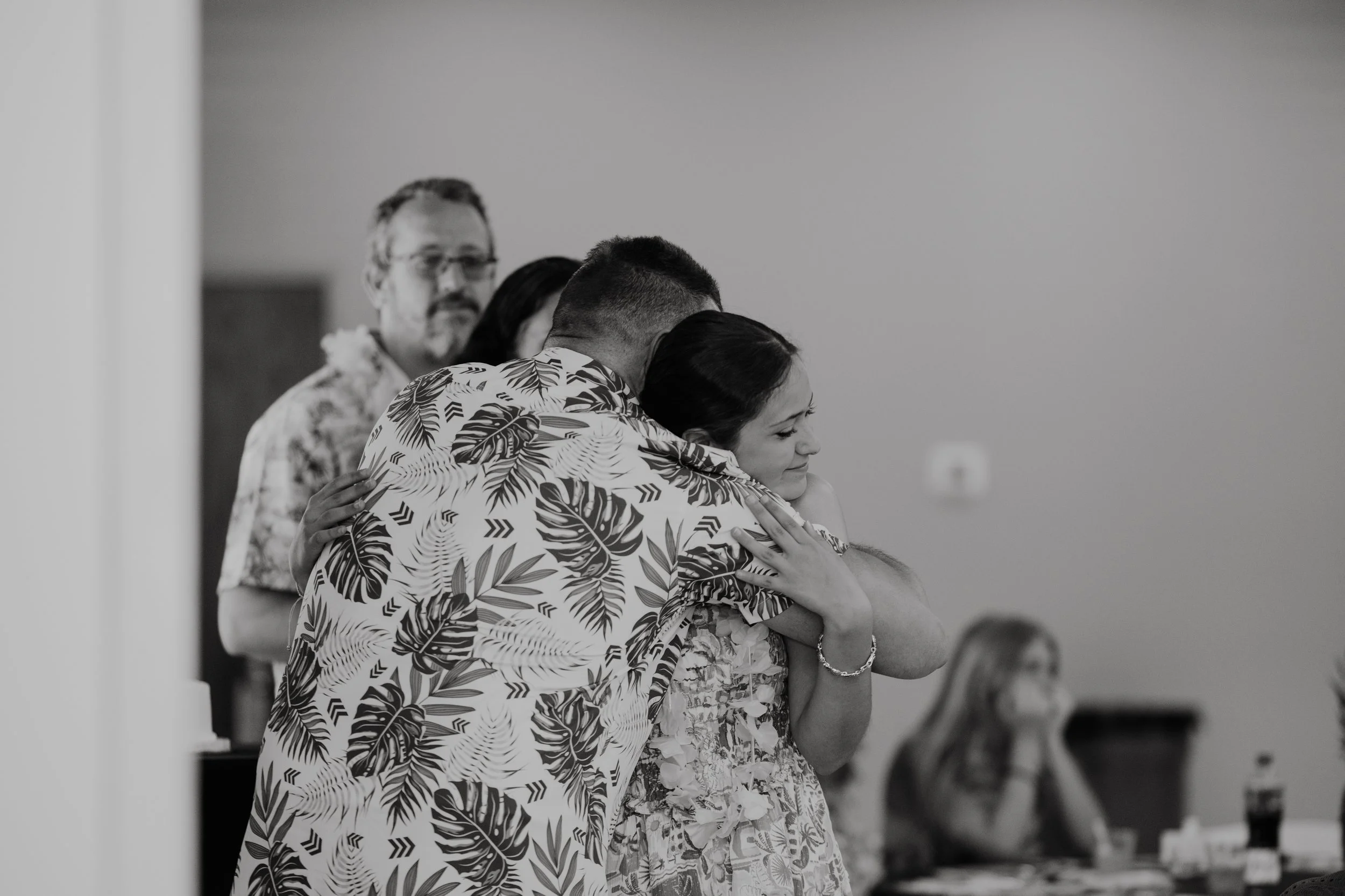 ohdeercollective-ohio-engagement-wedding-photographer-station67-141.jpg