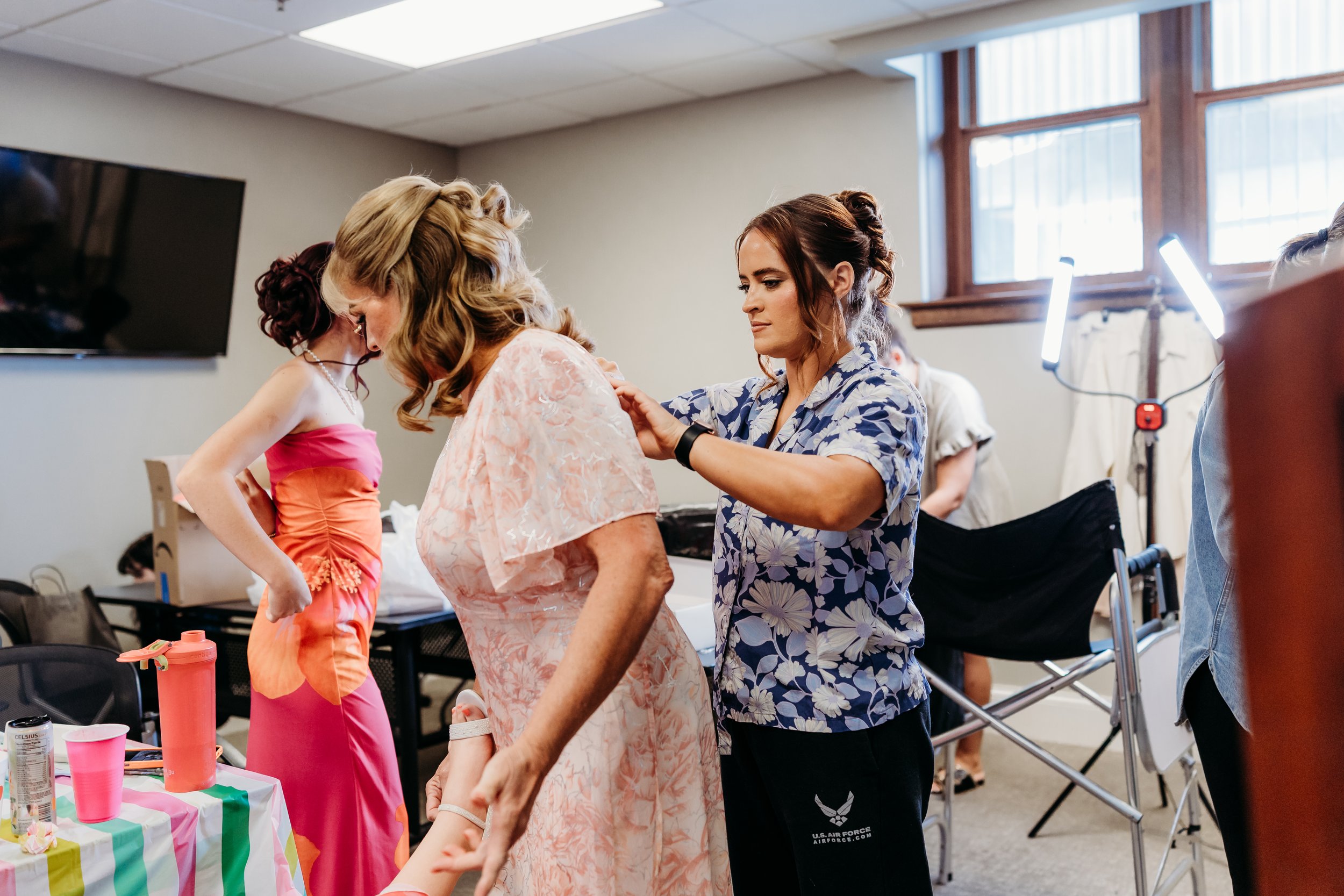 ohdeercollective-ohio-engagement-wedding-photographer-station67-19.jpg