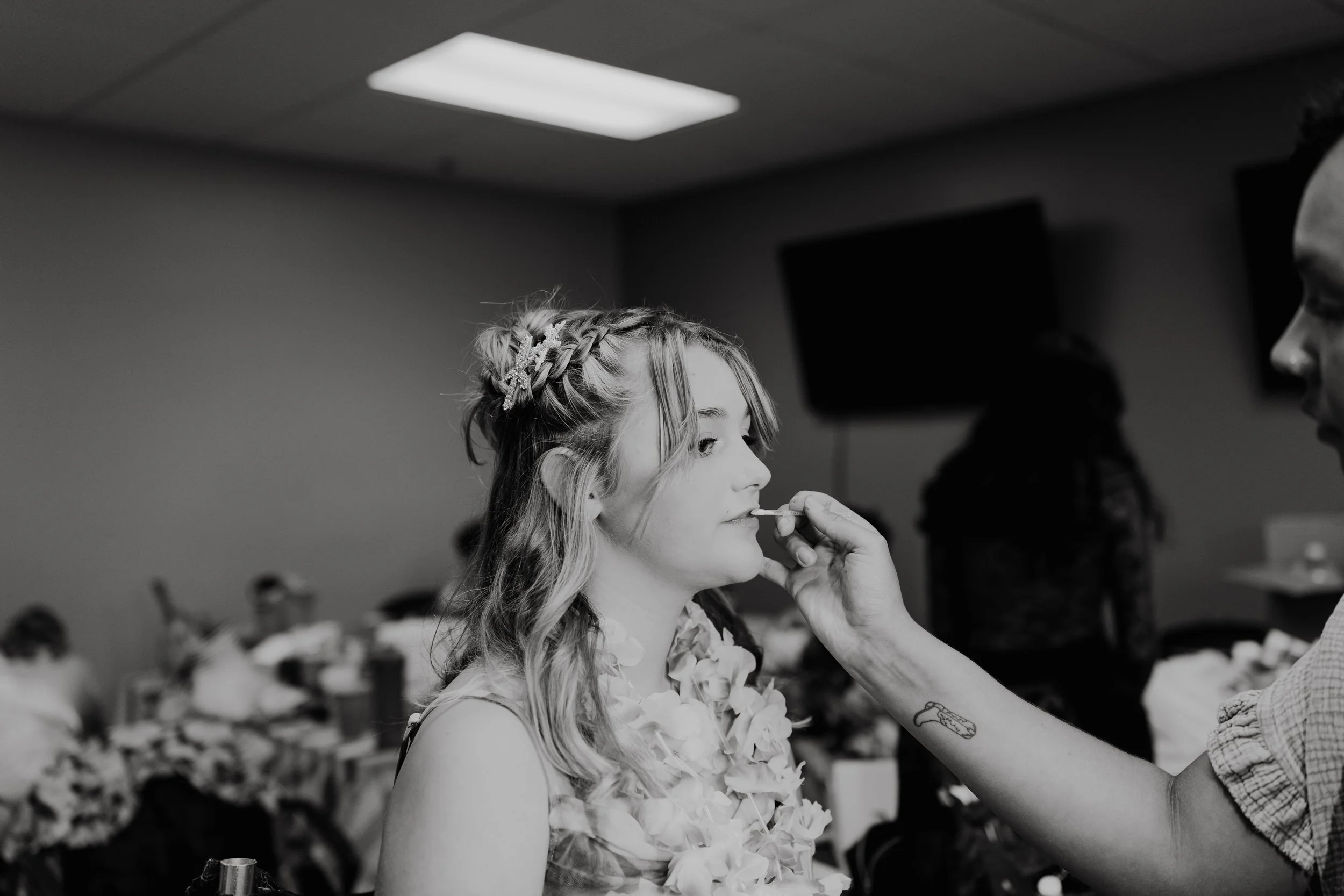 ohdeercollective-ohio-engagement-wedding-photographer-station67-62.jpg