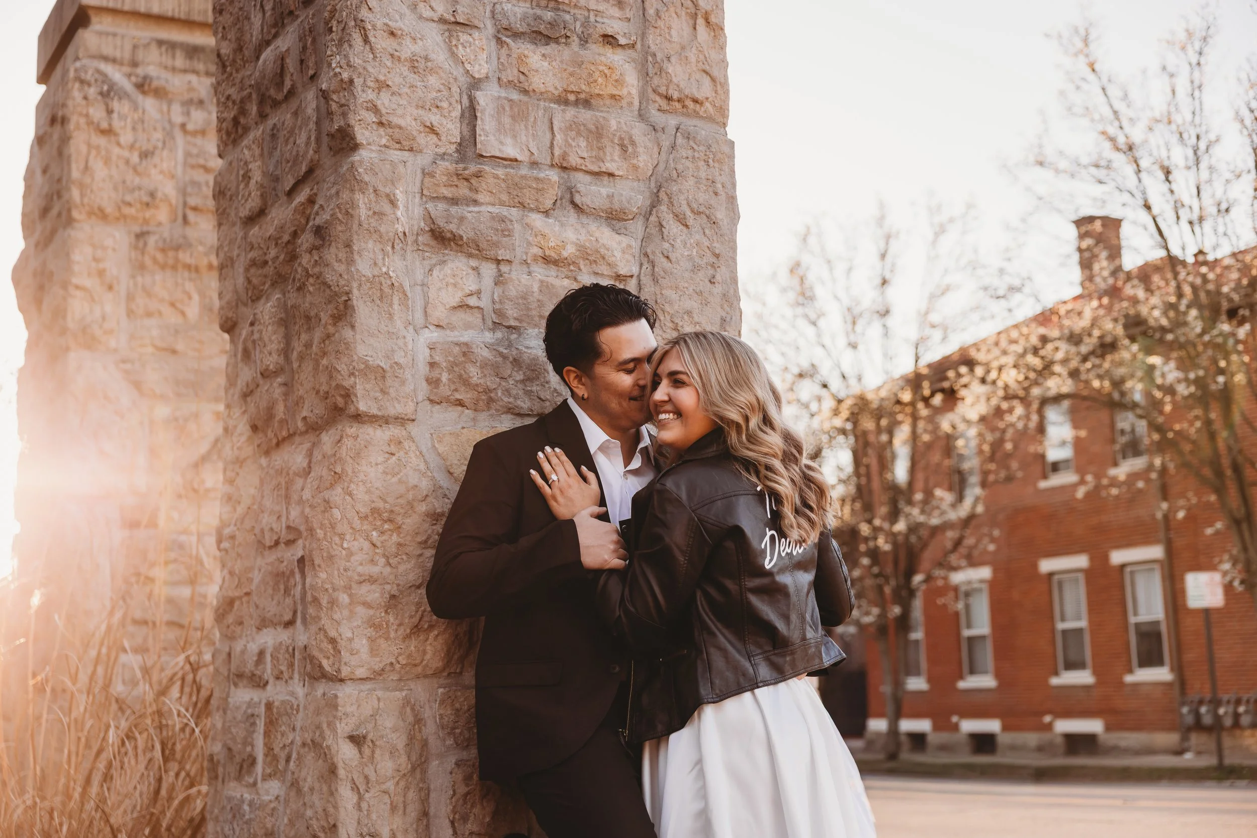 ohdeercollective-ohio-engagement-schiller-park-german-village-wedding-photographer-9.jpg