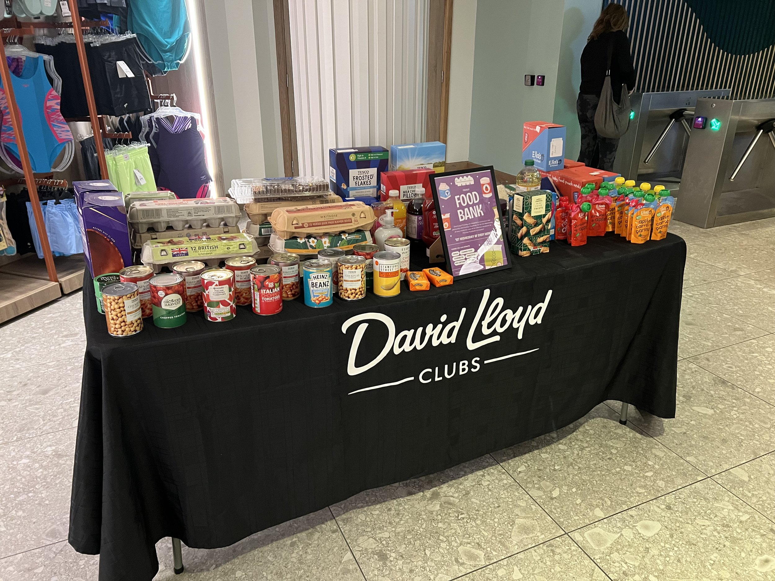 David Lloyd Finchley sets up monthly ‘donations day’ for Finchley Foodbank