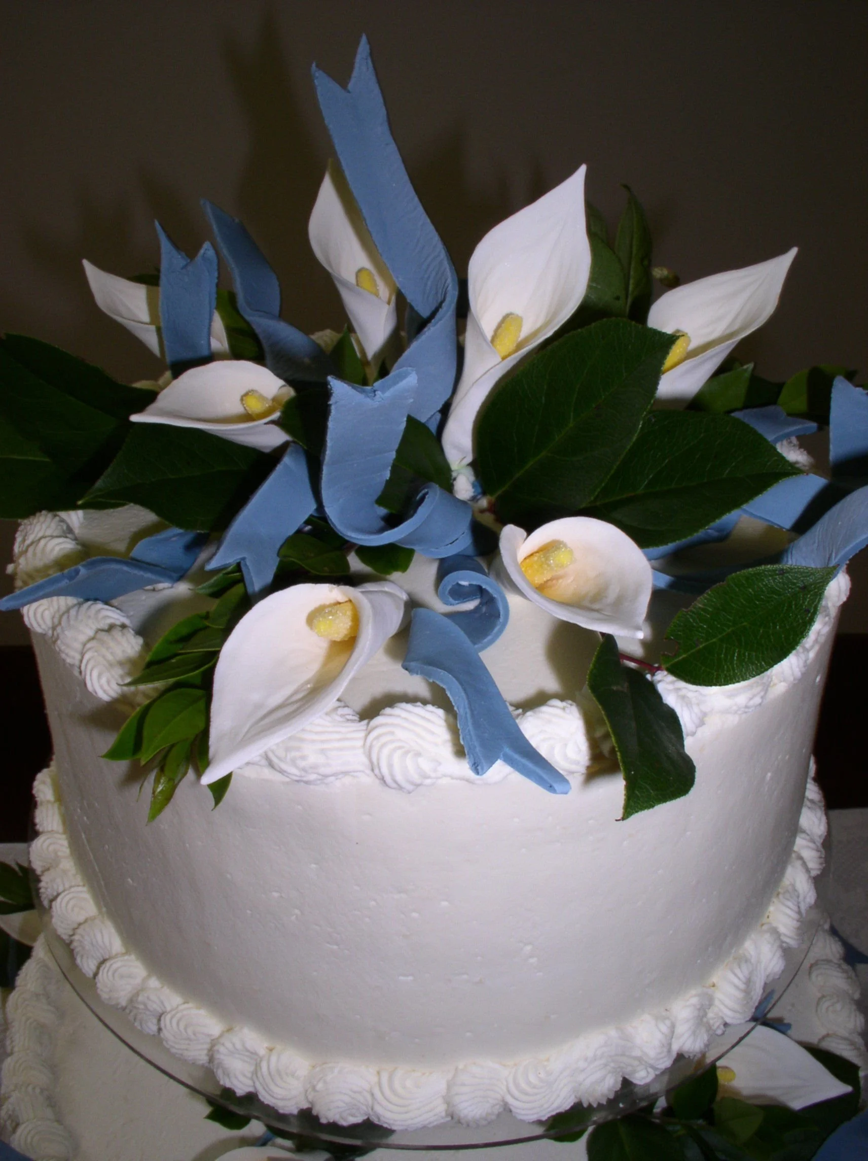 Fondant Ribbons with Sugar Porcelain Callas Wedding Cake Topper