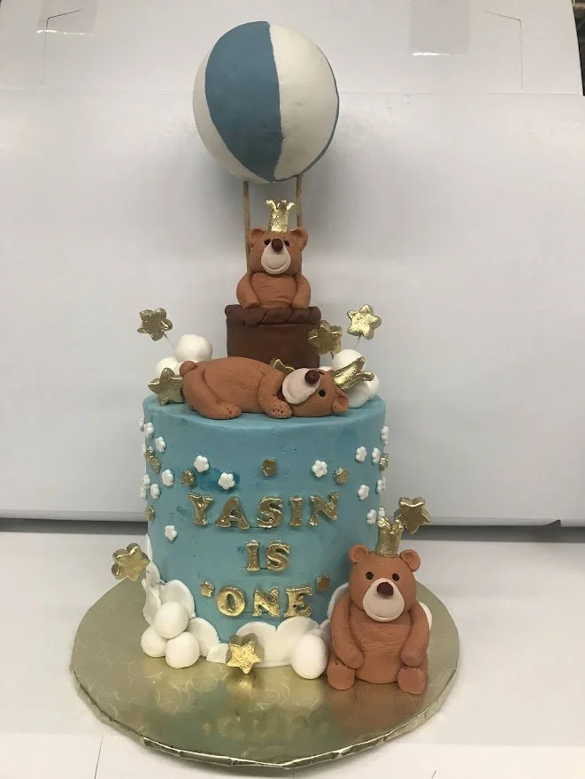 Hot Air Balloon Birthday with Fondant Bears Clouds with Metallic Gold Fondant Accents