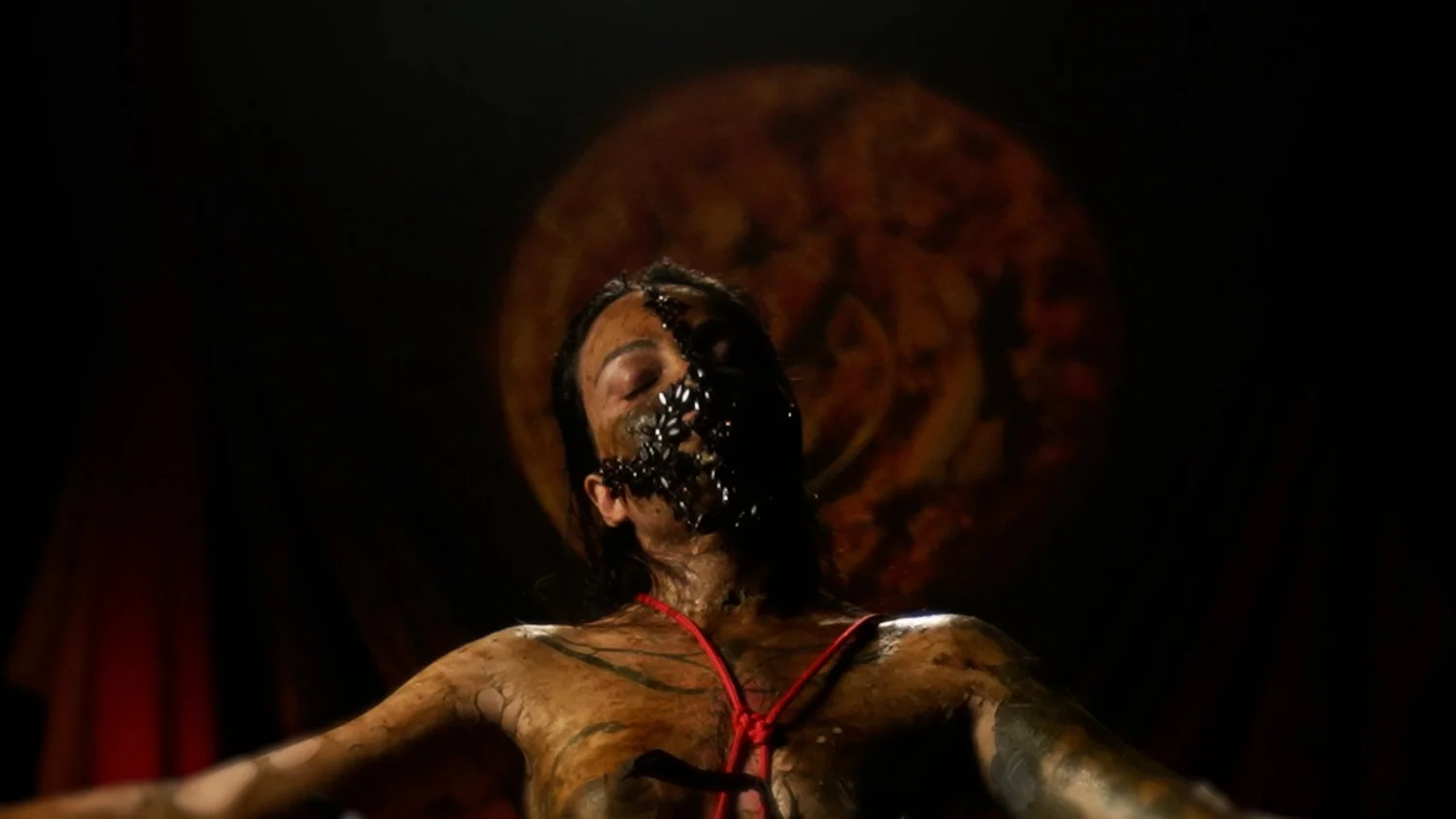 Symbiogenesis — Fungi Shibari performance, mycelial bodies — shibari performance by MAVRA (Luiza Jesus do Prado), photo 4