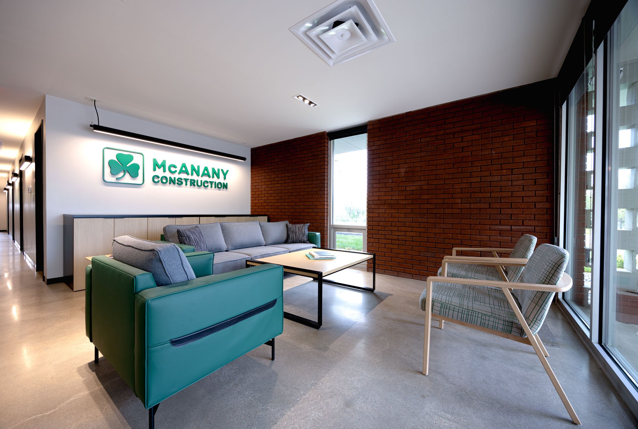 McAnanyLR06.jpg