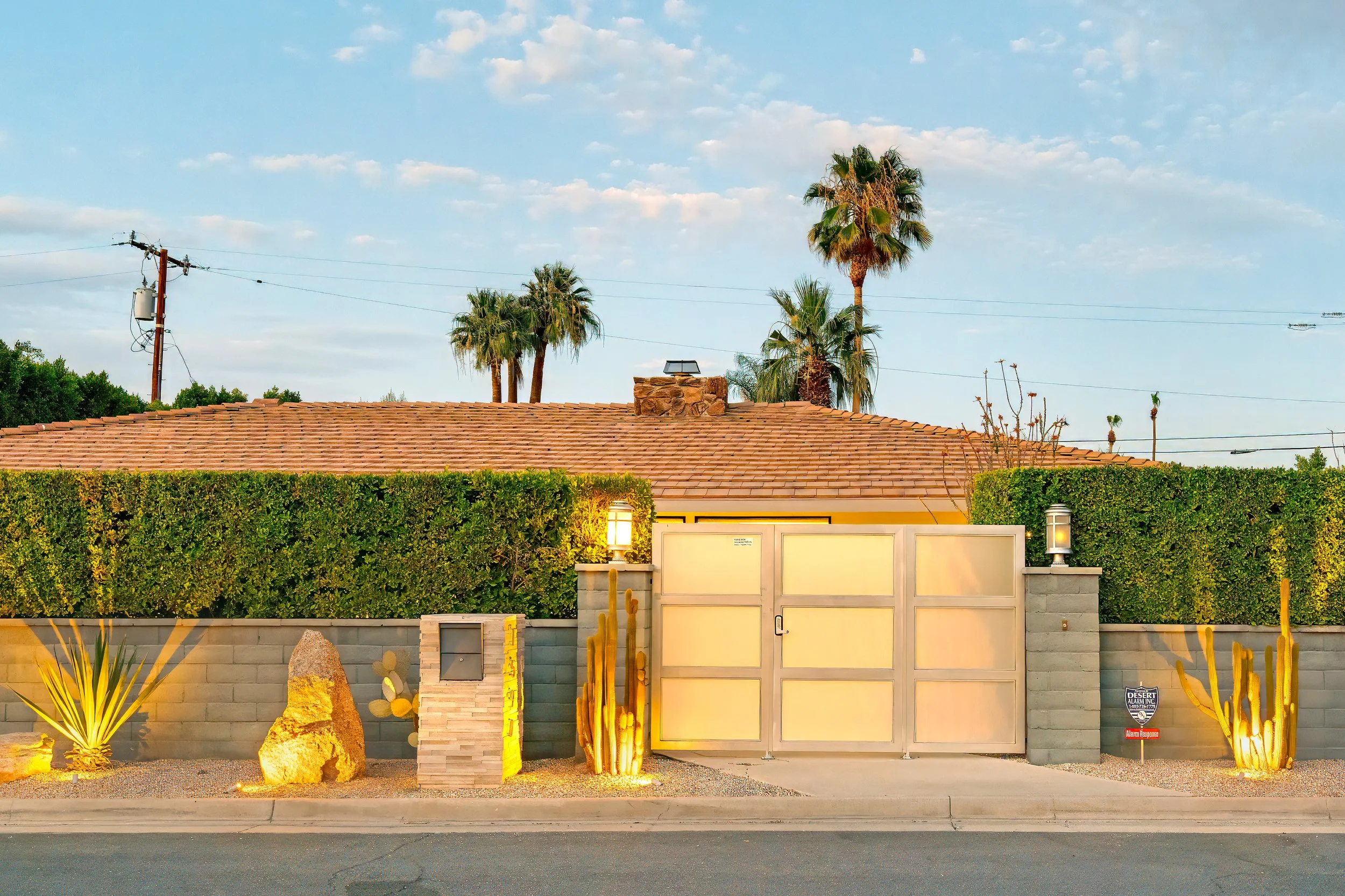       
  
     The Data Science Behind Real Estate Media   Real estate marketing today is increasingly shaped by data. Listings no longer live only in brochures or MLS databases — they compete on digital platforms like Zillow, Instagram, YouTube, and