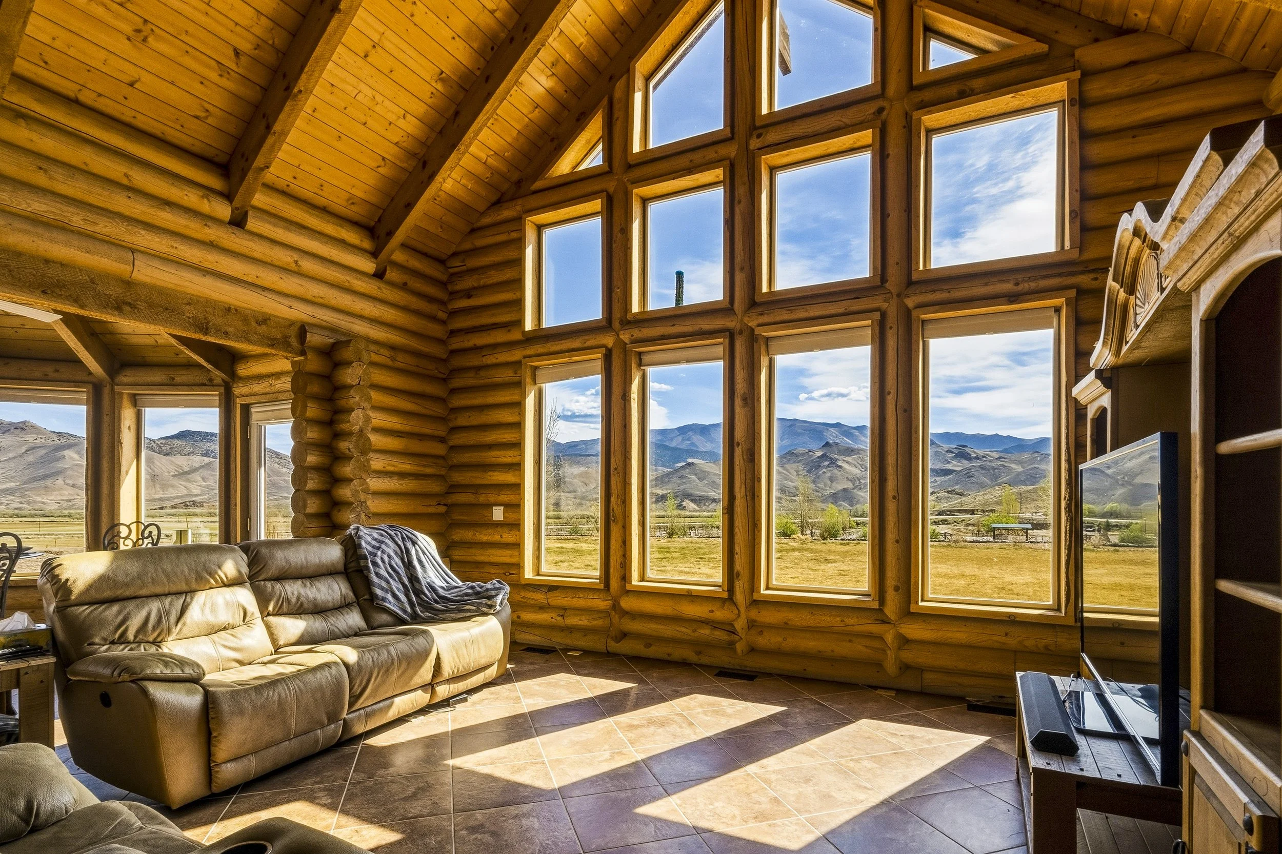 120_UTAH_01-MAINHOUSE-9.JPG