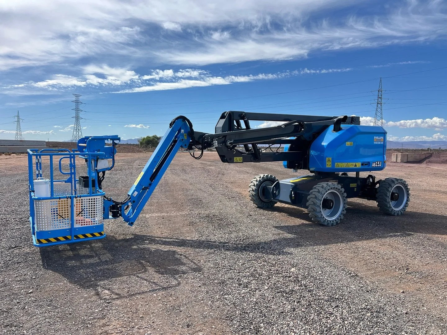 Our new range of @sinoboom_ltd access equipment. 

If you need access equipment and/or anything else on site, get in contact with us at @phillips.hire !

We&rsquo;re looking forward to working with you!