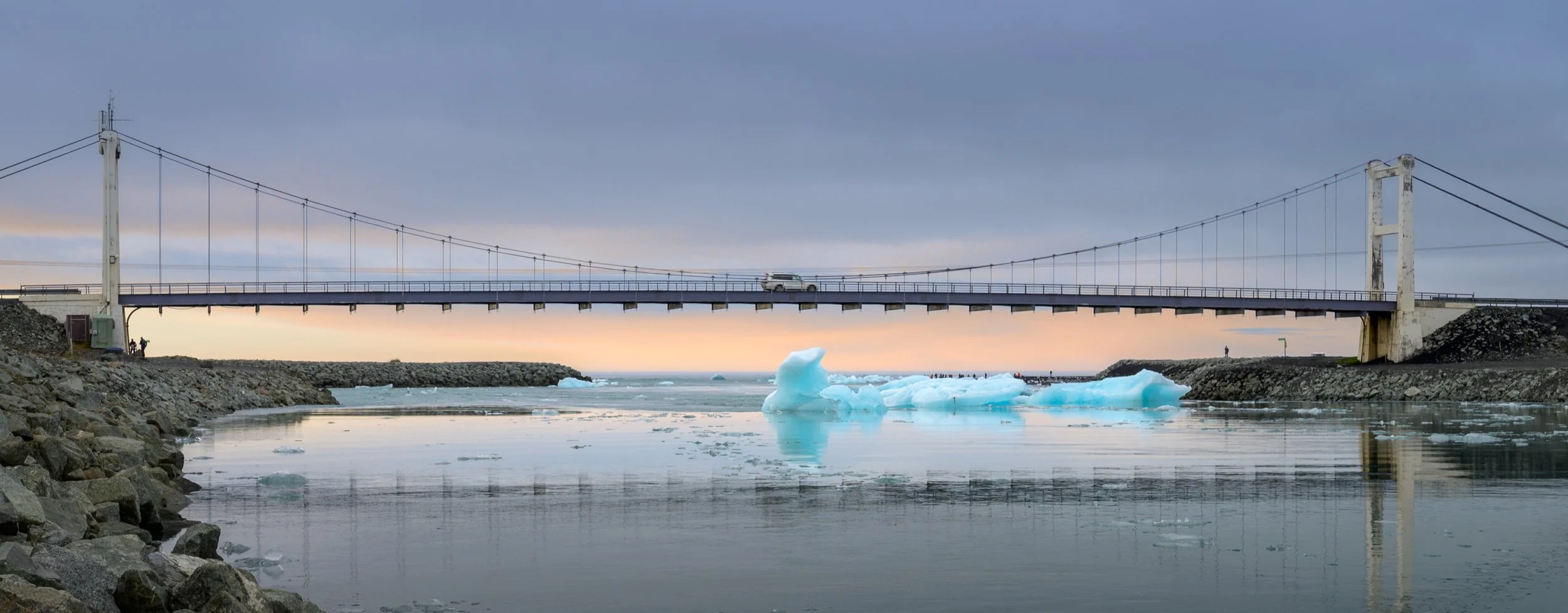 IcelandCarOnBridge.jpg